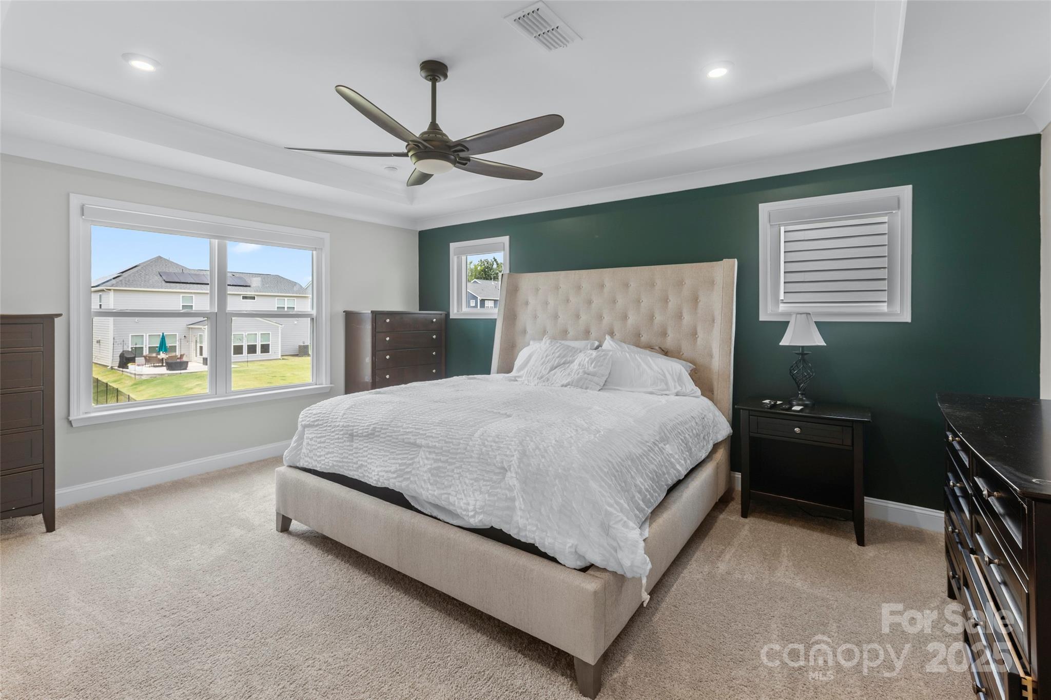 Charlotte, North Carolina, 28278, United States, 5 Bedrooms Bedrooms, ,5 BathroomsBathrooms,Residential,For Sale,1866050