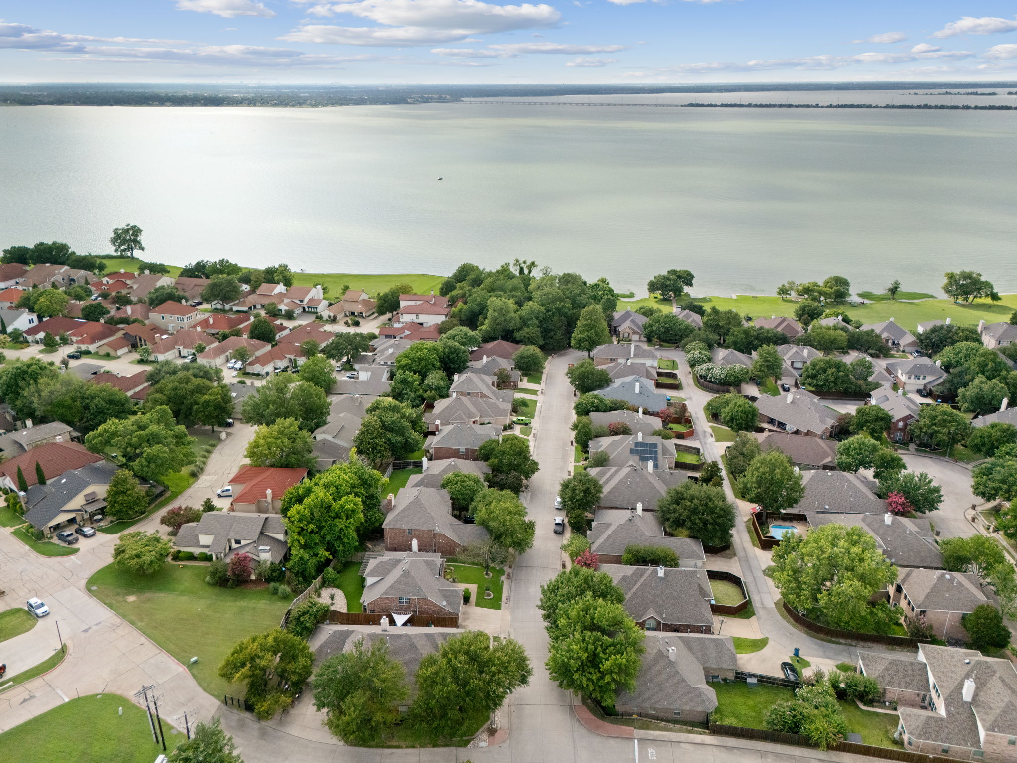  Effortless Executive Living Near Lake Ray Hubbard in Gated Turtle Cove - 物件實景