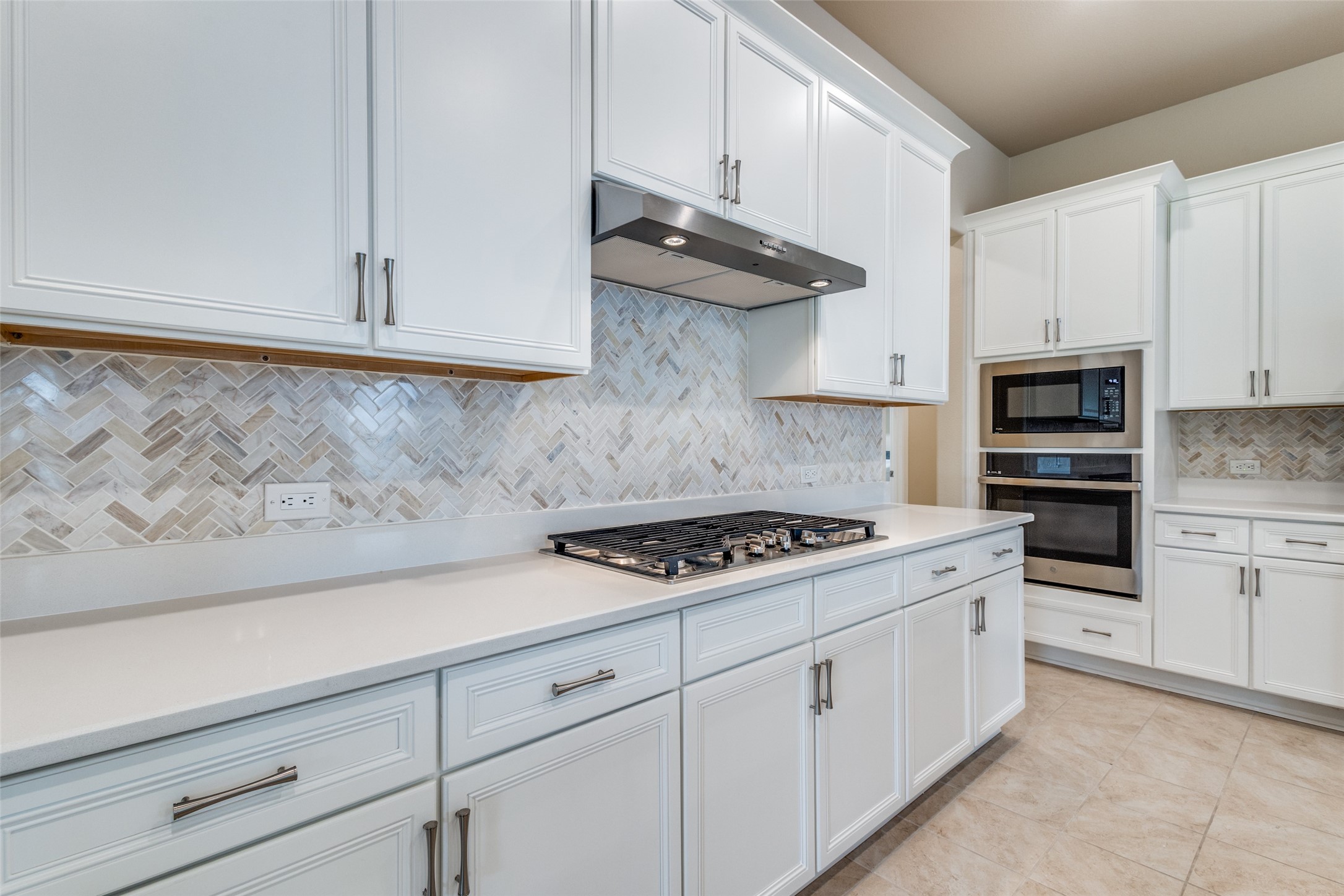 Denton, Texas, 76207, United States, 2 Bedrooms Bedrooms, ,3 BathroomsBathrooms,Residential,For Sale,1847379