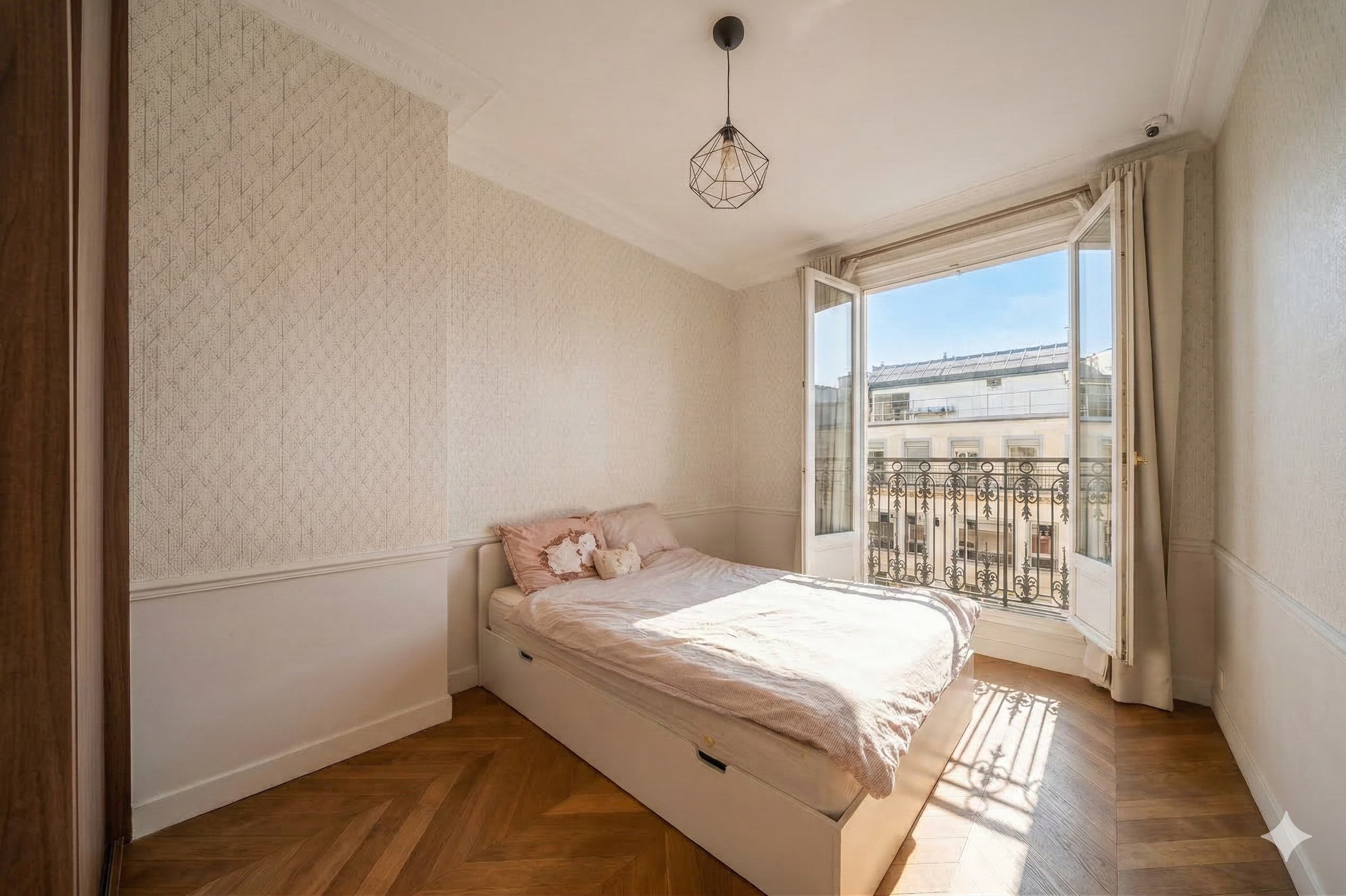  Top floor with exceptional volumes - Opera - 物件實景