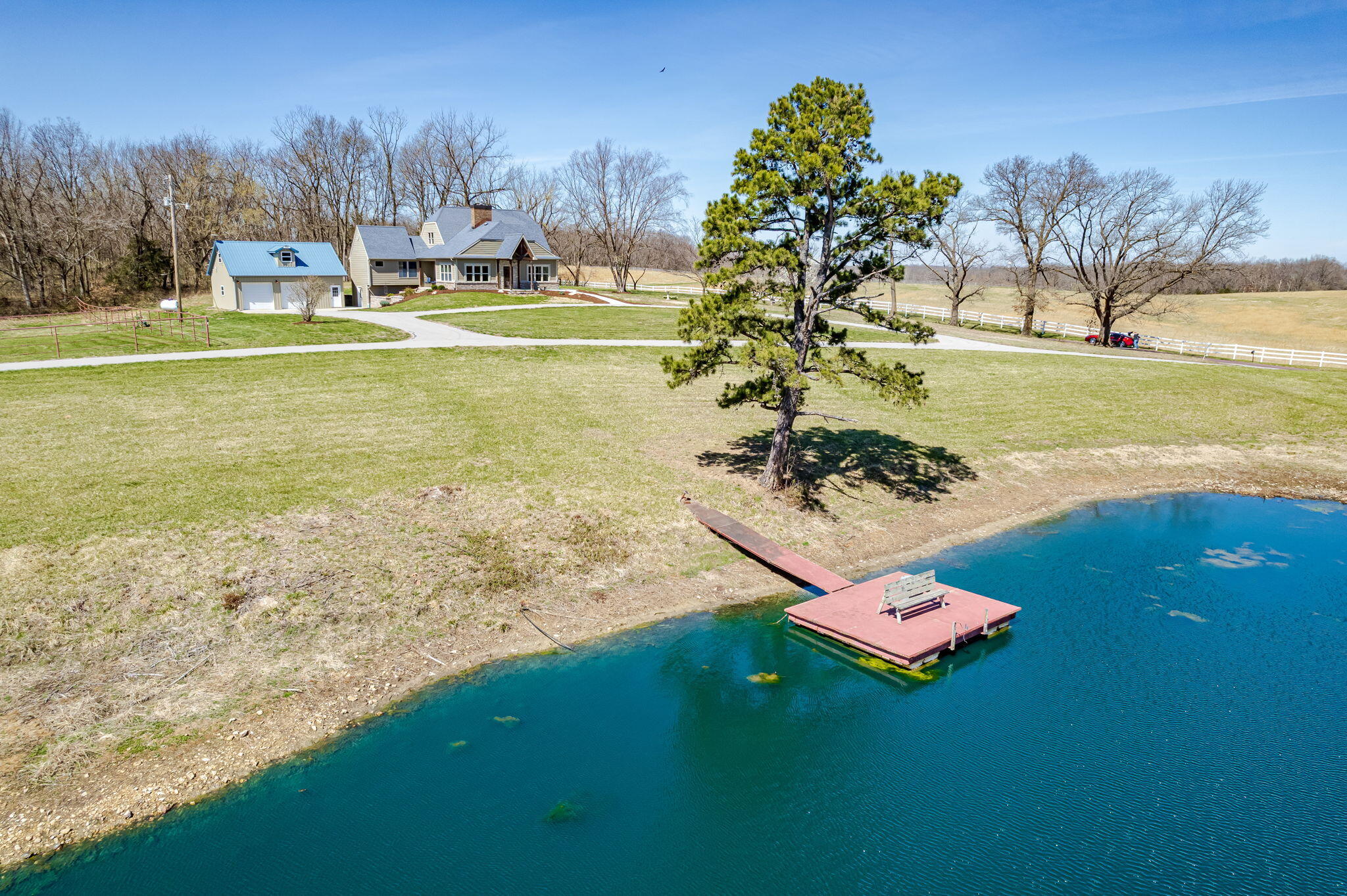 ROCHEPORT, Missouri, 65279, United States, 3 Bedrooms Bedrooms, ,3 BathroomsBathrooms,Residential,For Sale,1851198