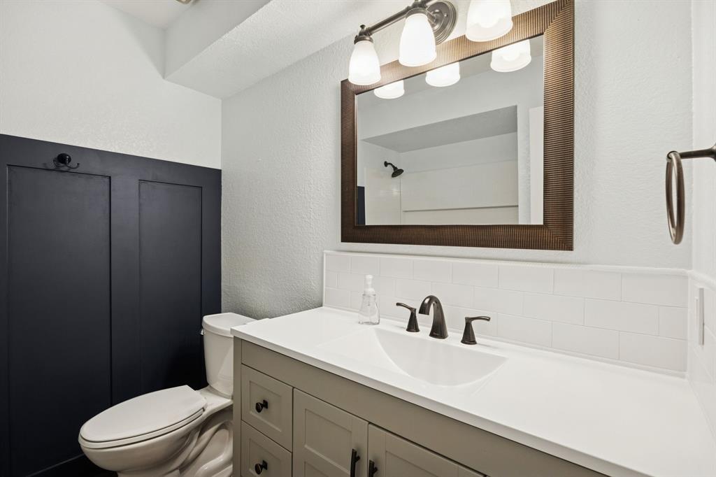 St. Paul, Texas, 75098, United States, 5 Bedrooms Bedrooms, ,3 BathroomsBathrooms,Residential,For Sale,1989242