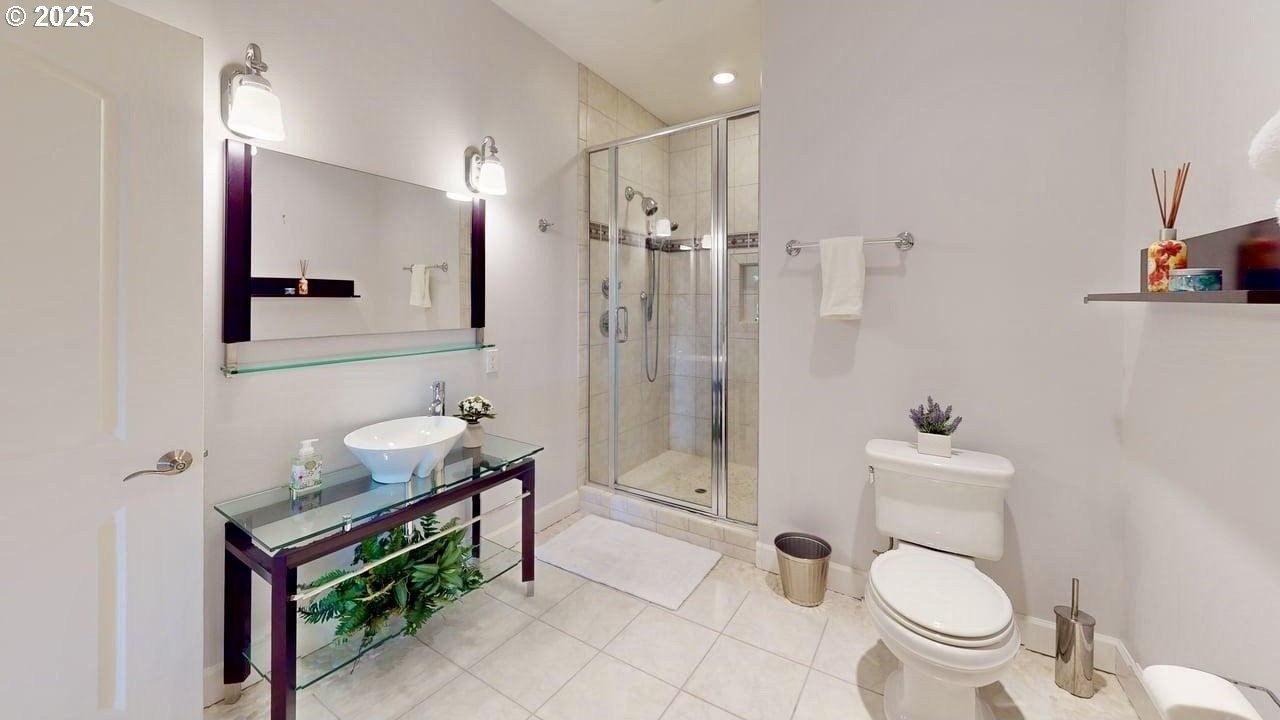 Gold Beach, Oregon, 97444, United States, 3 Bedrooms Bedrooms, ,5 BathroomsBathrooms,Residential,For Sale,1974377