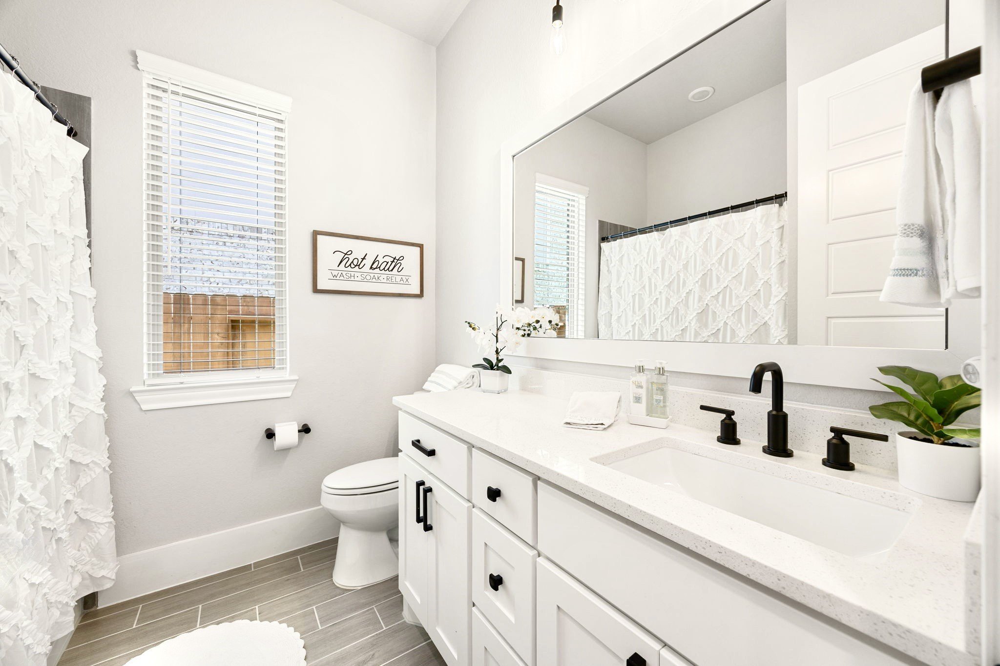 Katy, Texas, 77494, United States, 4 Bedrooms Bedrooms, ,4 BathroomsBathrooms,Residential,For Sale,2038888