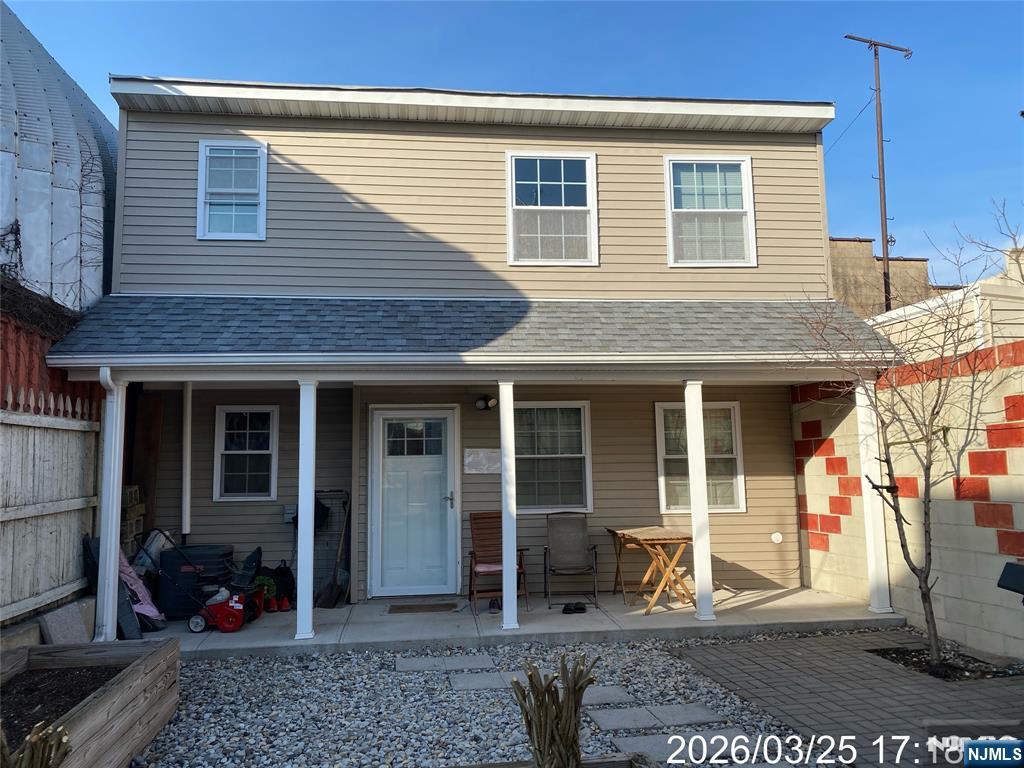 Newark, New Jersey, 07105, United States, 9 Bedrooms Bedrooms, ,5 BathroomsBathrooms,Residential,For Sale,2030710