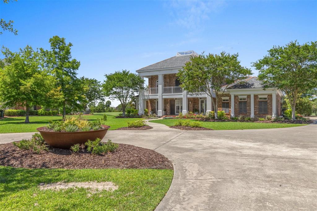 Lake Charles, Louisiana, 70605, United States, 4 Bedrooms Bedrooms, ,4 BathroomsBathrooms,Residential,For Sale,2026946