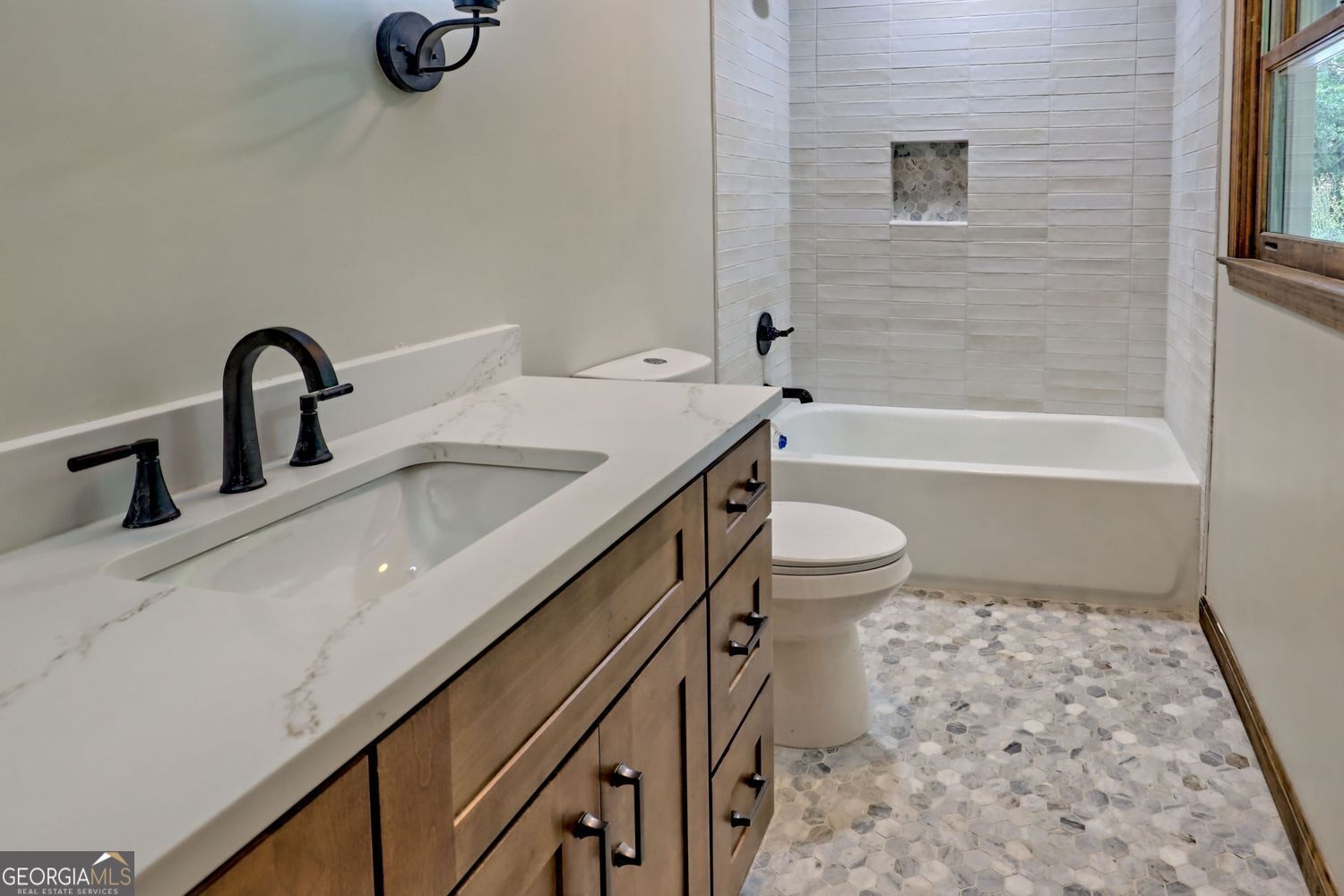 Dillard, Georgia, 30537, United States, 3 Bedrooms Bedrooms, ,2 BathroomsBathrooms,Residential,For Sale,1913990