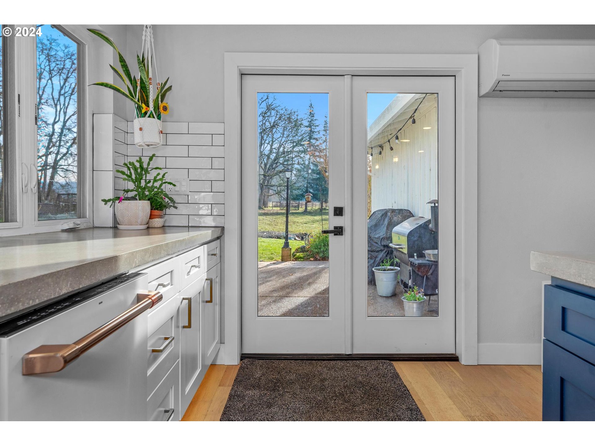 33020 S Dickey Prairie Rd, Molalla, Oregon, 97038, United States, 4 Bedrooms Bedrooms, ,3 BathroomsBathrooms,Residential,For Sale,33020 S Dickey Prairie Rd,1670604