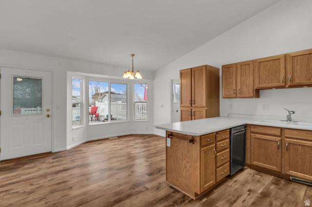 West Jordan, Utah, 84081, United States, 4 Bedrooms Bedrooms, ,3 BathroomsBathrooms,Residential,For Sale,2008795