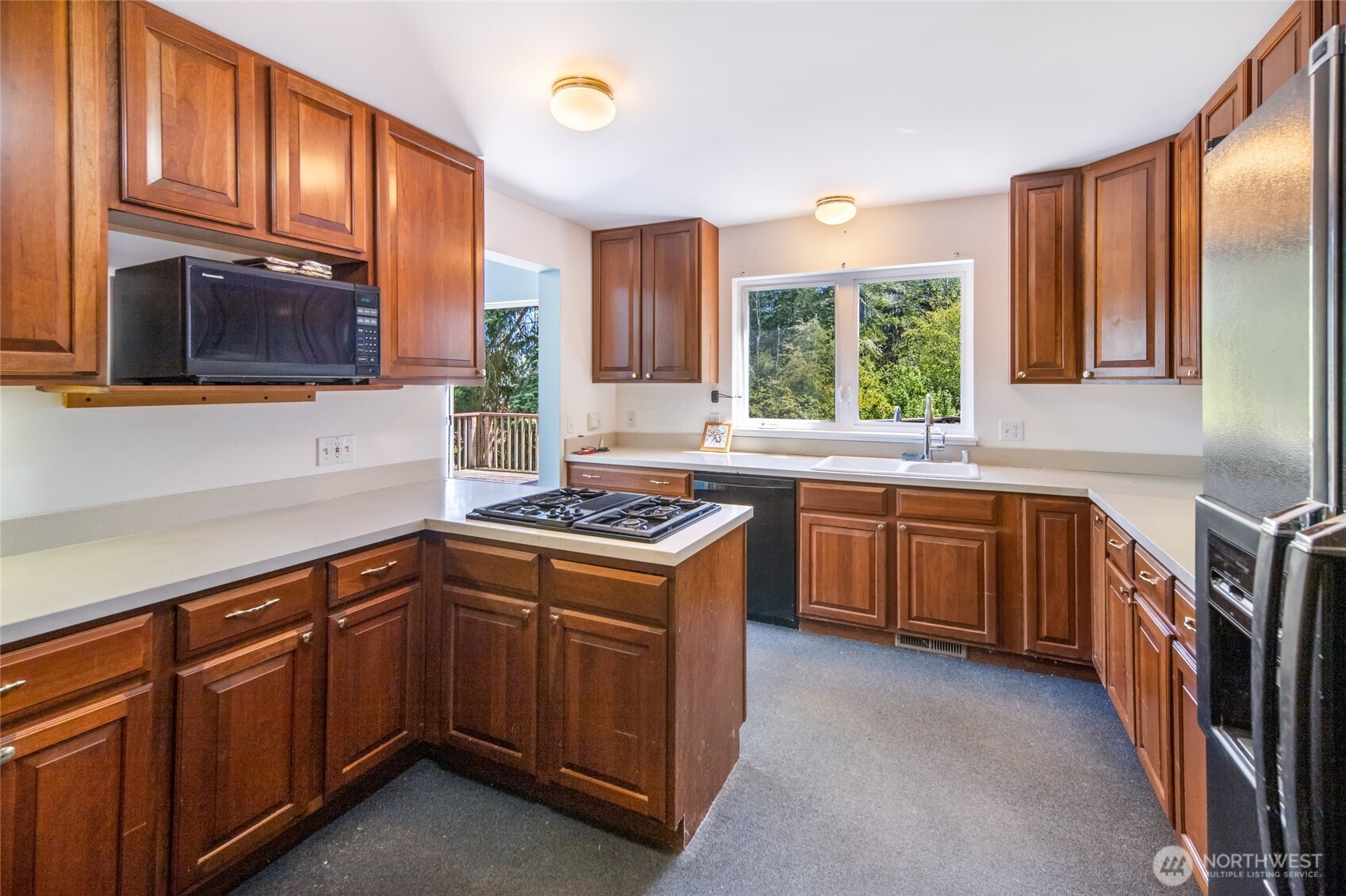 Friday Harbor, Washington, 98250, United States, 3 Bedrooms Bedrooms, ,4 BathroomsBathrooms,Residential,For Sale,1903886