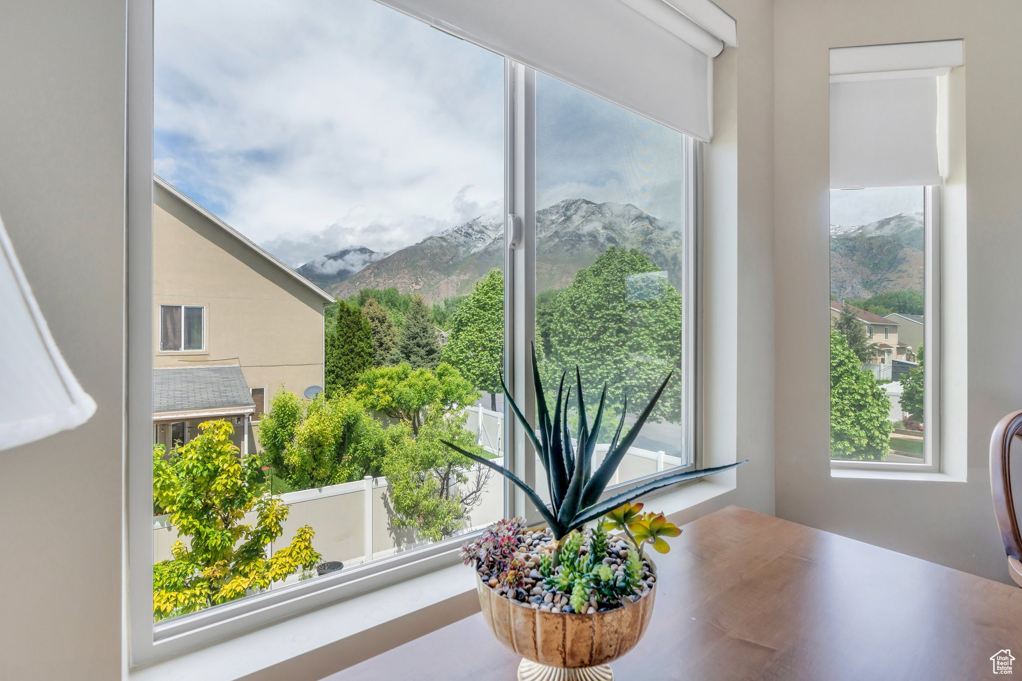 Springville, Utah, 84663, United States, 5 Bedrooms Bedrooms, ,5 BathroomsBathrooms,Residential,For Sale,1829365