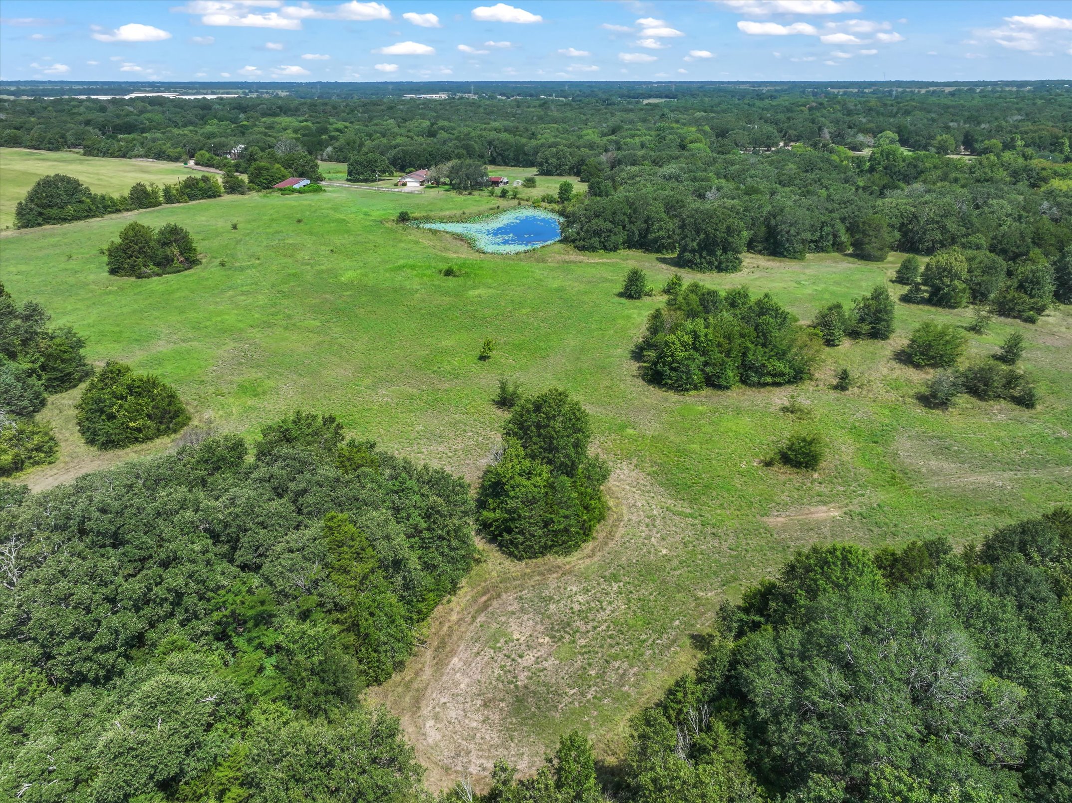 Wills Point, Texas, 75169, United States, 3 Bedrooms Bedrooms, ,3 BathroomsBathrooms,Residential,For Sale,1978262