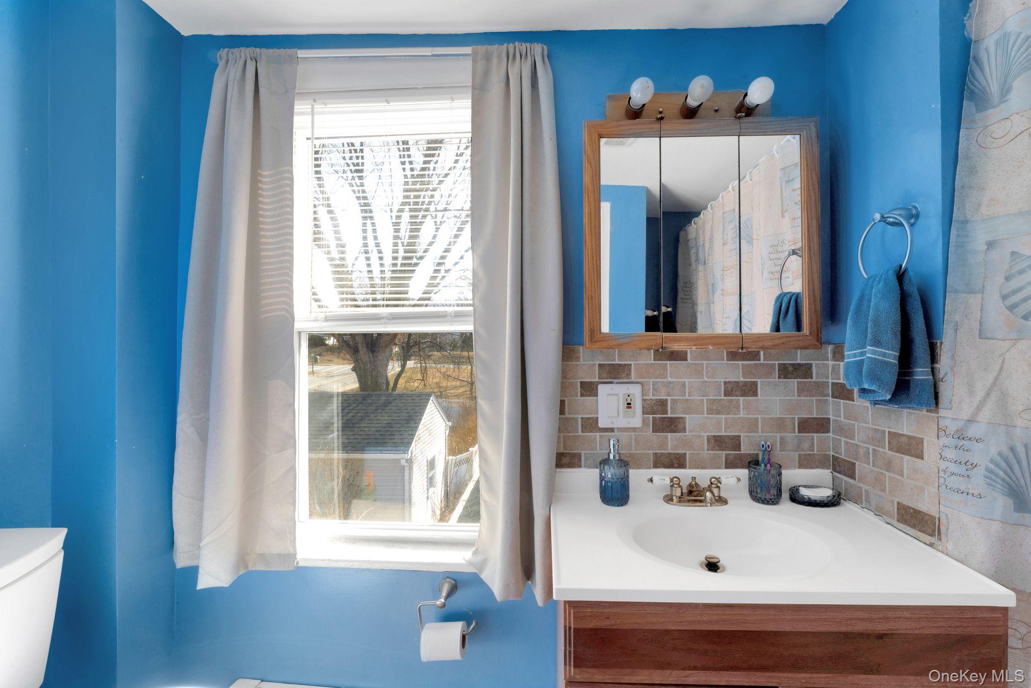 Beacon, New York, 12508, United States, 2 Bedrooms Bedrooms, ,1 BathroomBathrooms,Residential,For Sale,1743242