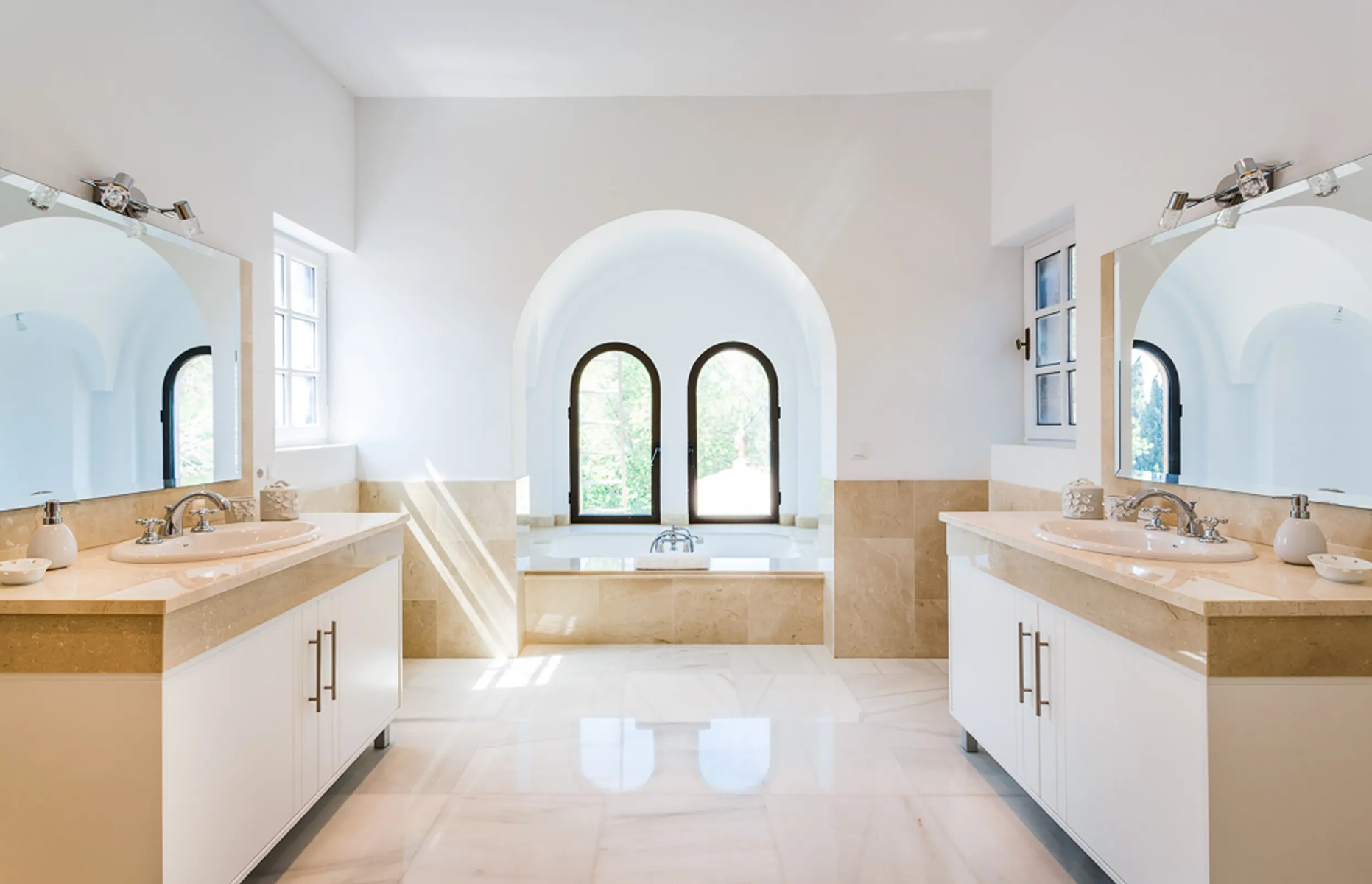  Palatial property with sea views in Sotogrande - 物件實景