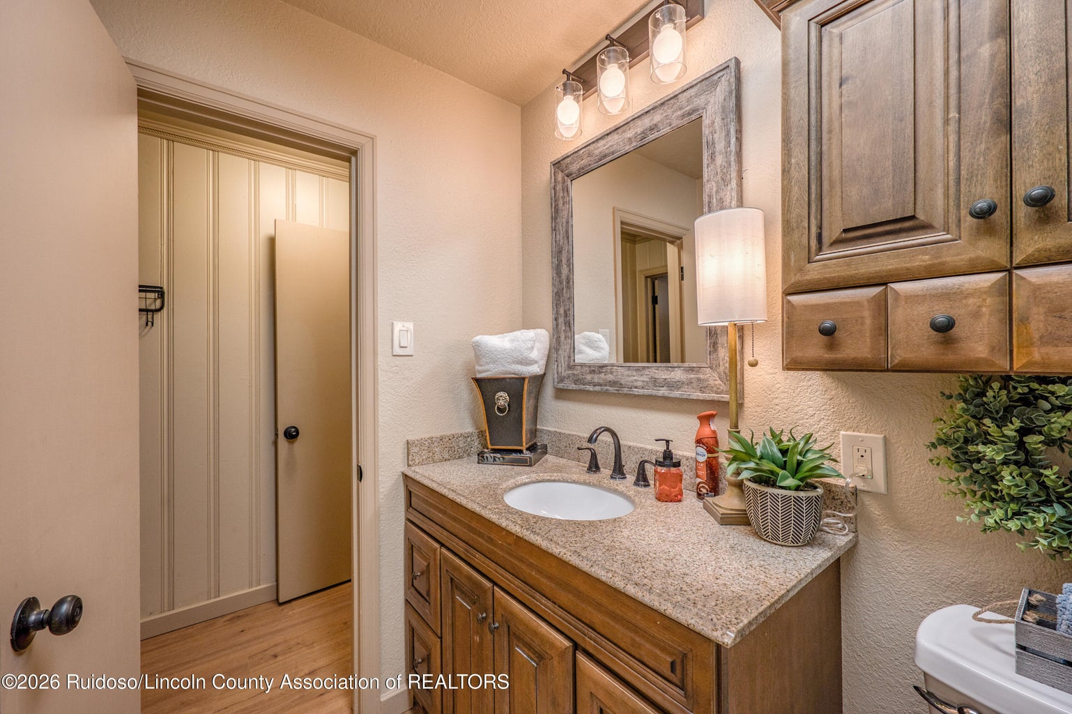 Ruidoso, New Mexico, 88345, United States, 4 Bedrooms Bedrooms, ,3 BathroomsBathrooms,Residential,For Sale,2008088