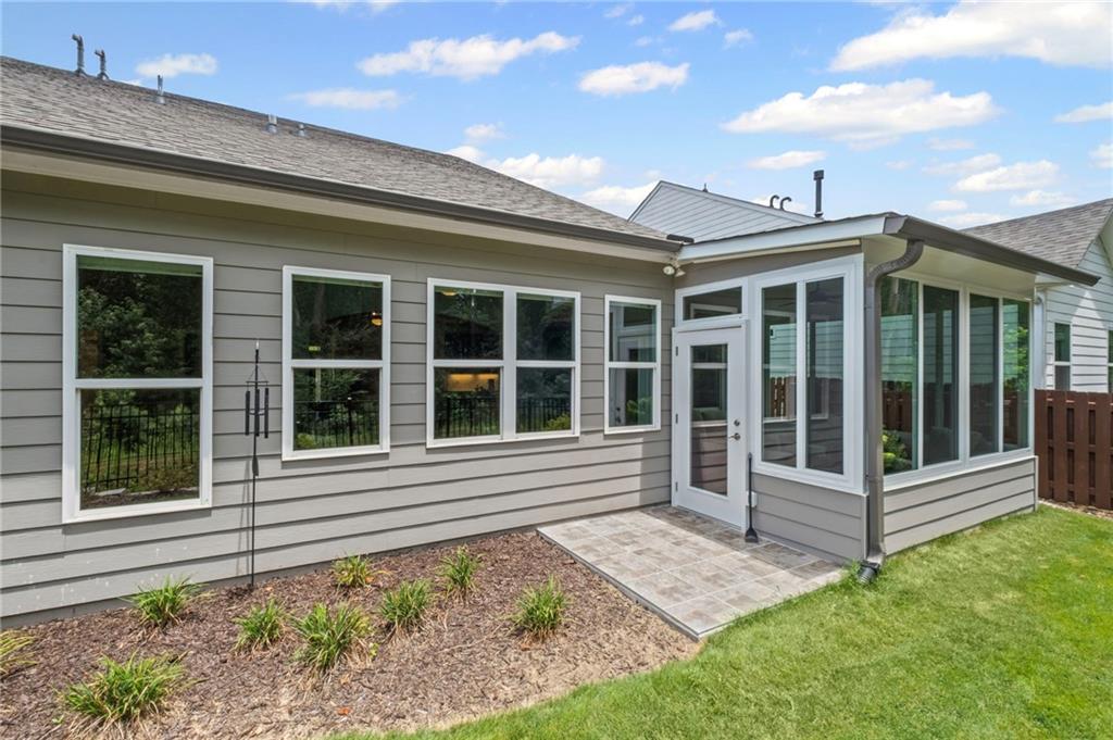 Woodstock, Georgia, 30188, United States, 3 Bedrooms Bedrooms, ,2 BathroomsBathrooms,Residential,For Sale,1906766