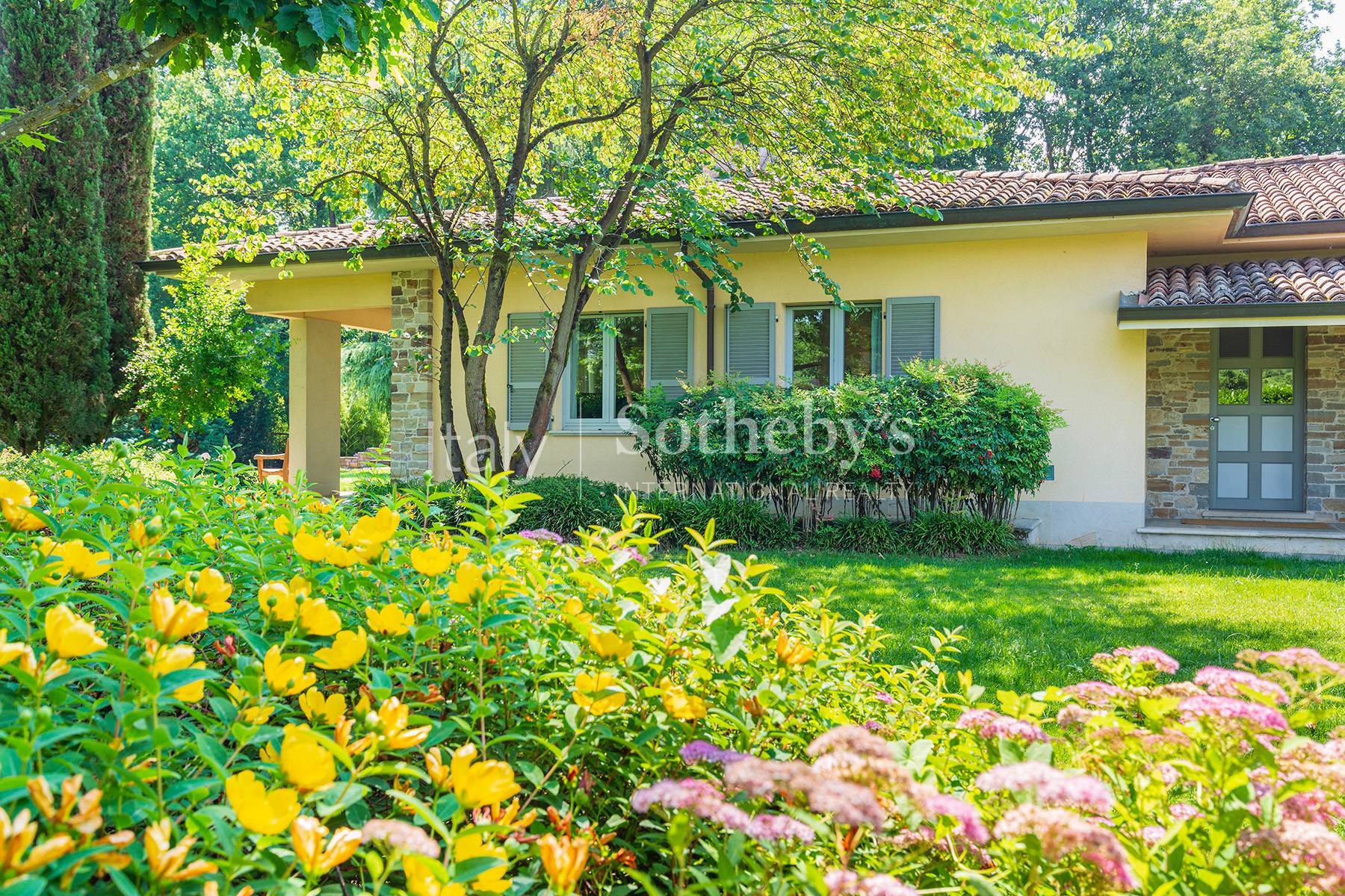  Villa with swimming pool and private woodland in the Trebbia Valley, south of - 物件實景