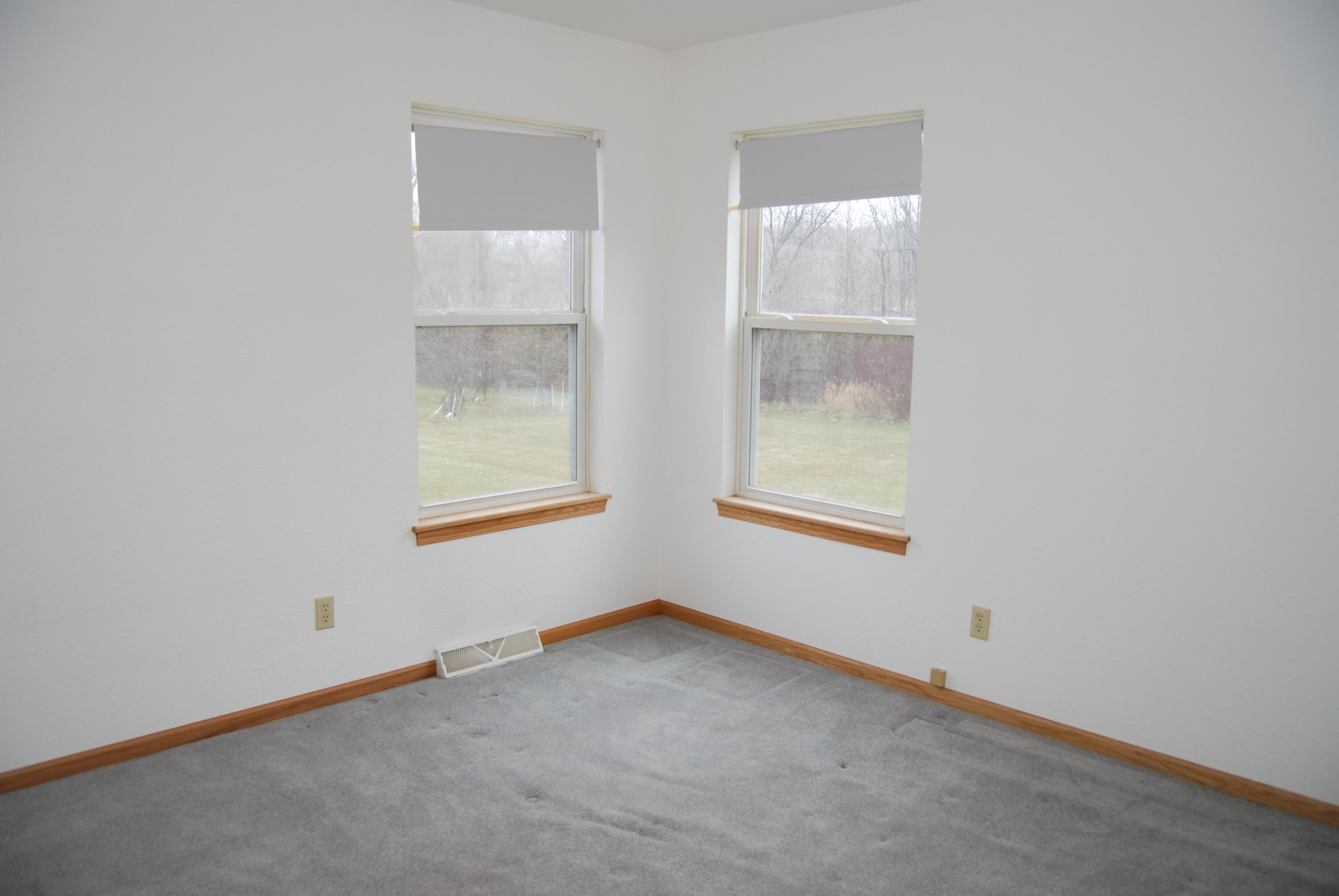 Wayne, Wisconsin, 53002, United States, 3 Bedrooms Bedrooms, ,2 BathroomsBathrooms,Residential,For Sale,2000688