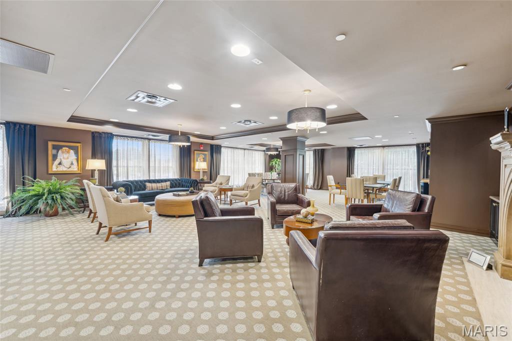 St Louis, Missouri, 63108, United States, 1 Bedroom Bedrooms, ,1 BathroomBathrooms,Residential,For Sale,1826533
