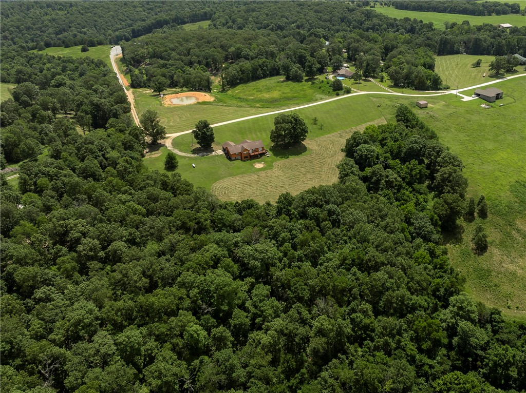 Huntsville, Arkansas, 72740, United States, 3 Bedrooms Bedrooms, ,4 BathroomsBathrooms,Residential,For Sale,1907713