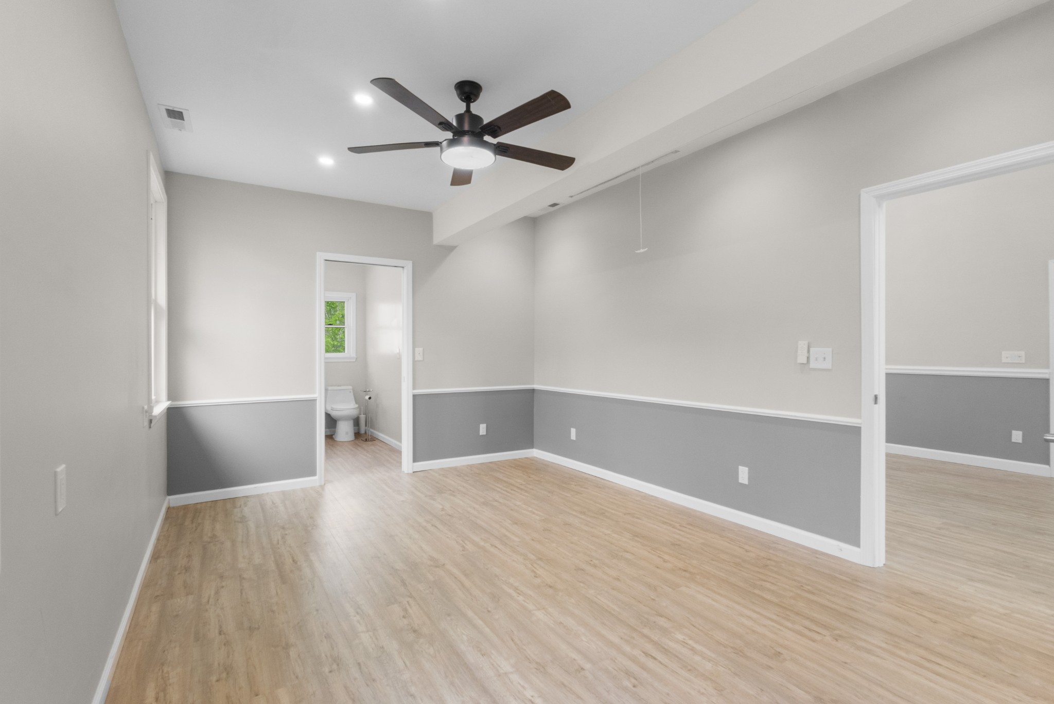 Indian Mound, Tennessee, 37079, United States, 6 Bedrooms Bedrooms, ,6 BathroomsBathrooms,Residential,For Sale,1842968