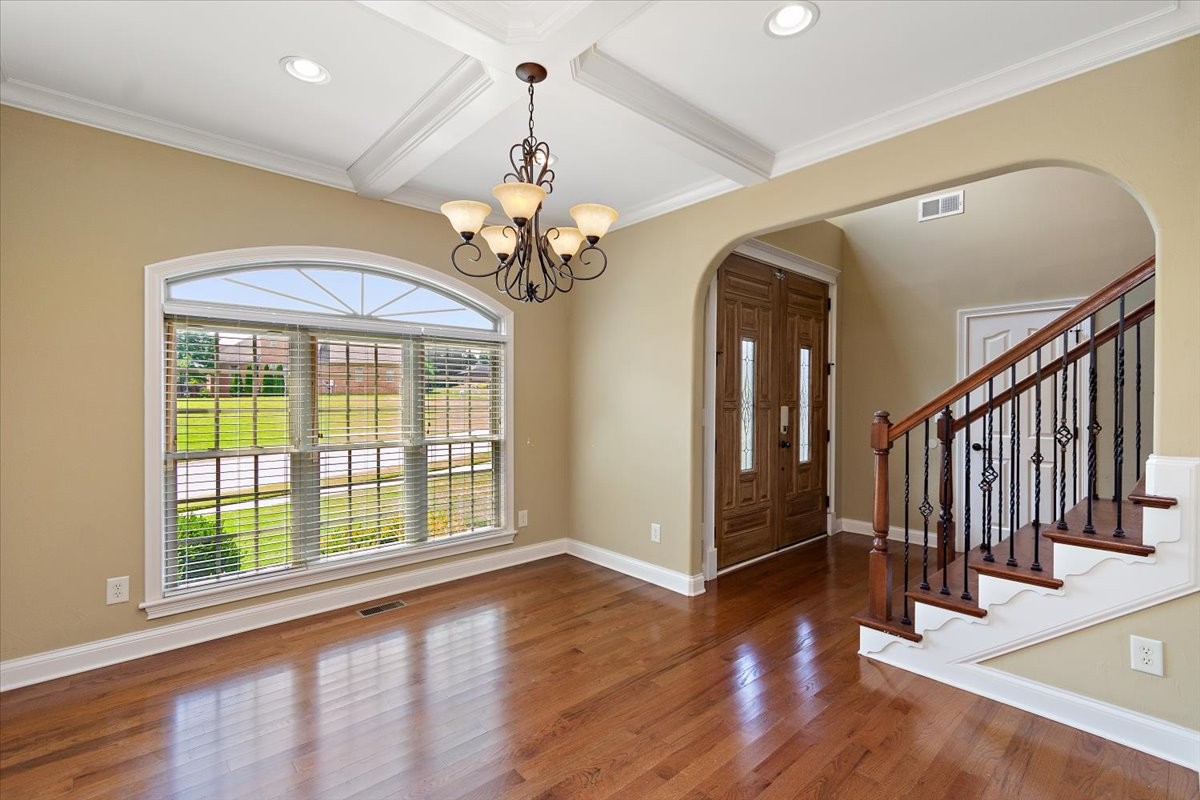Clarksville, Tennessee, 37043, United States, 4 Bedrooms Bedrooms, ,4 BathroomsBathrooms,Residential,For Sale,1933080