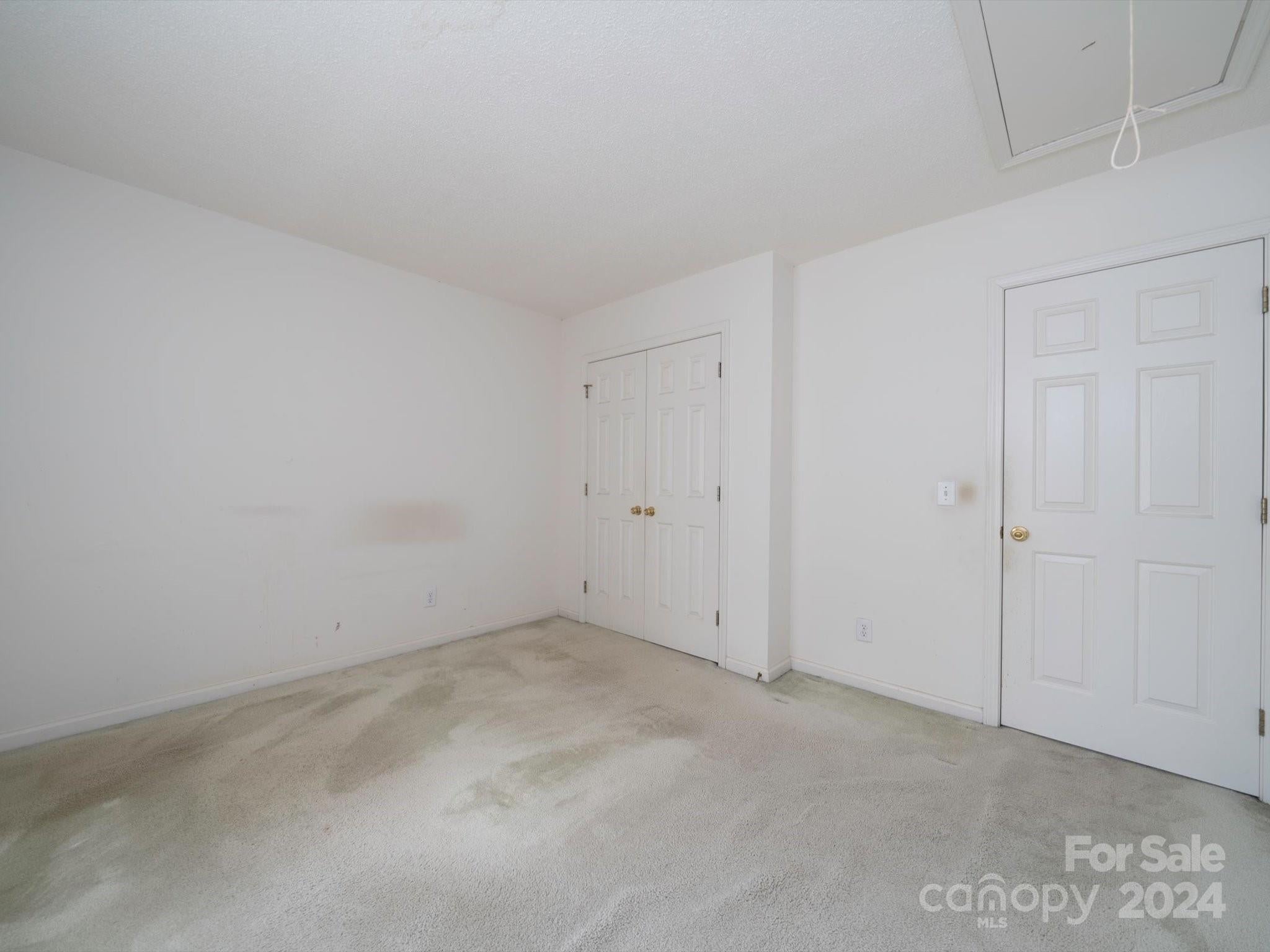 Charlotte, North Carolina, 28269, United States, 5 Bedrooms Bedrooms, ,3 BathroomsBathrooms,Residential,For Sale,1930006