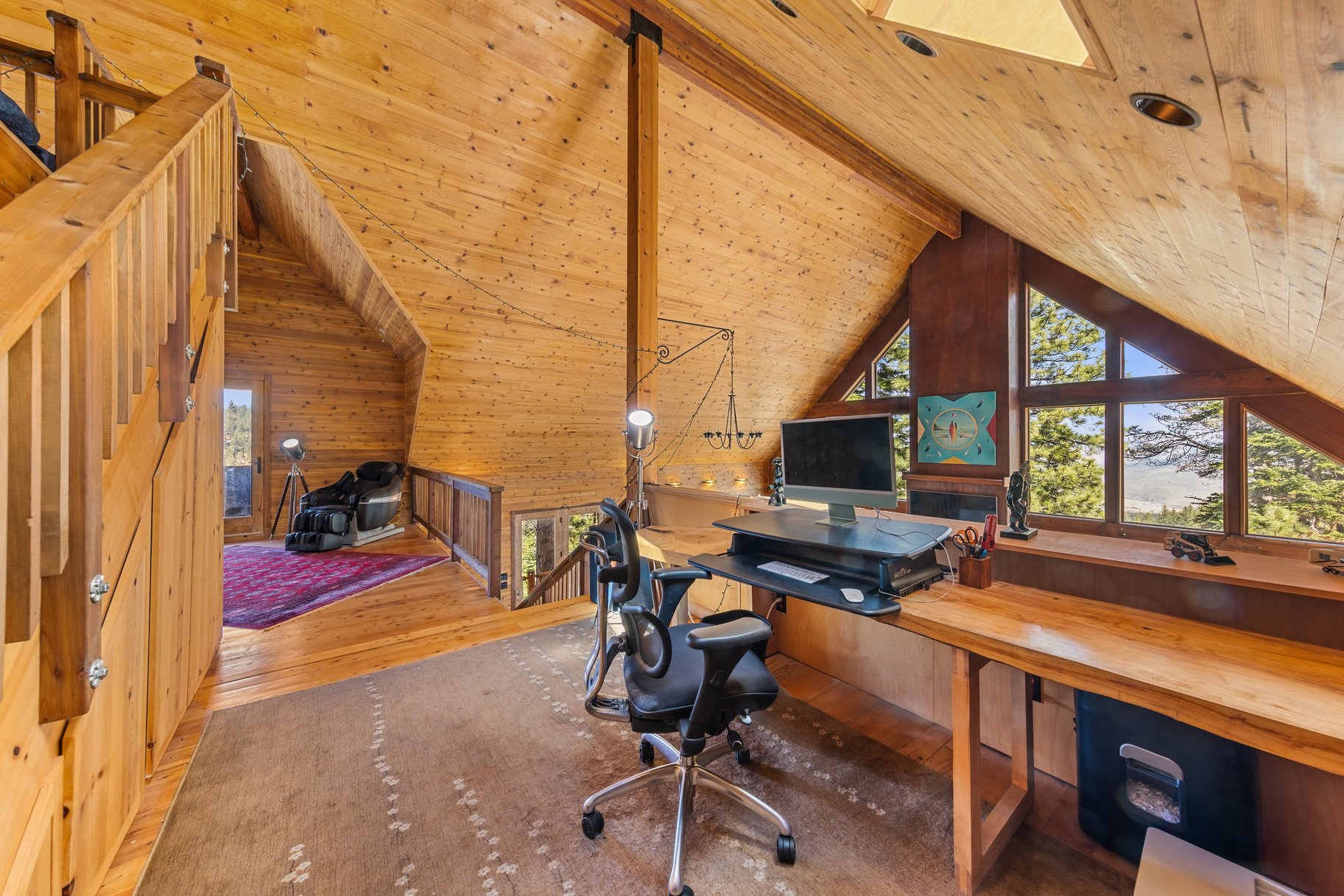  Sierra Sanctuary Lodge on 40 Acres - 物件實景