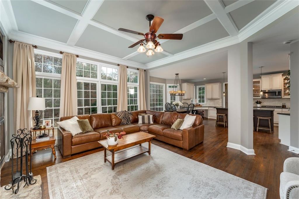 Marietta, Georgia, 30064, United States, 5 Bedrooms Bedrooms, ,5 BathroomsBathrooms,Residential,For Sale,2003371