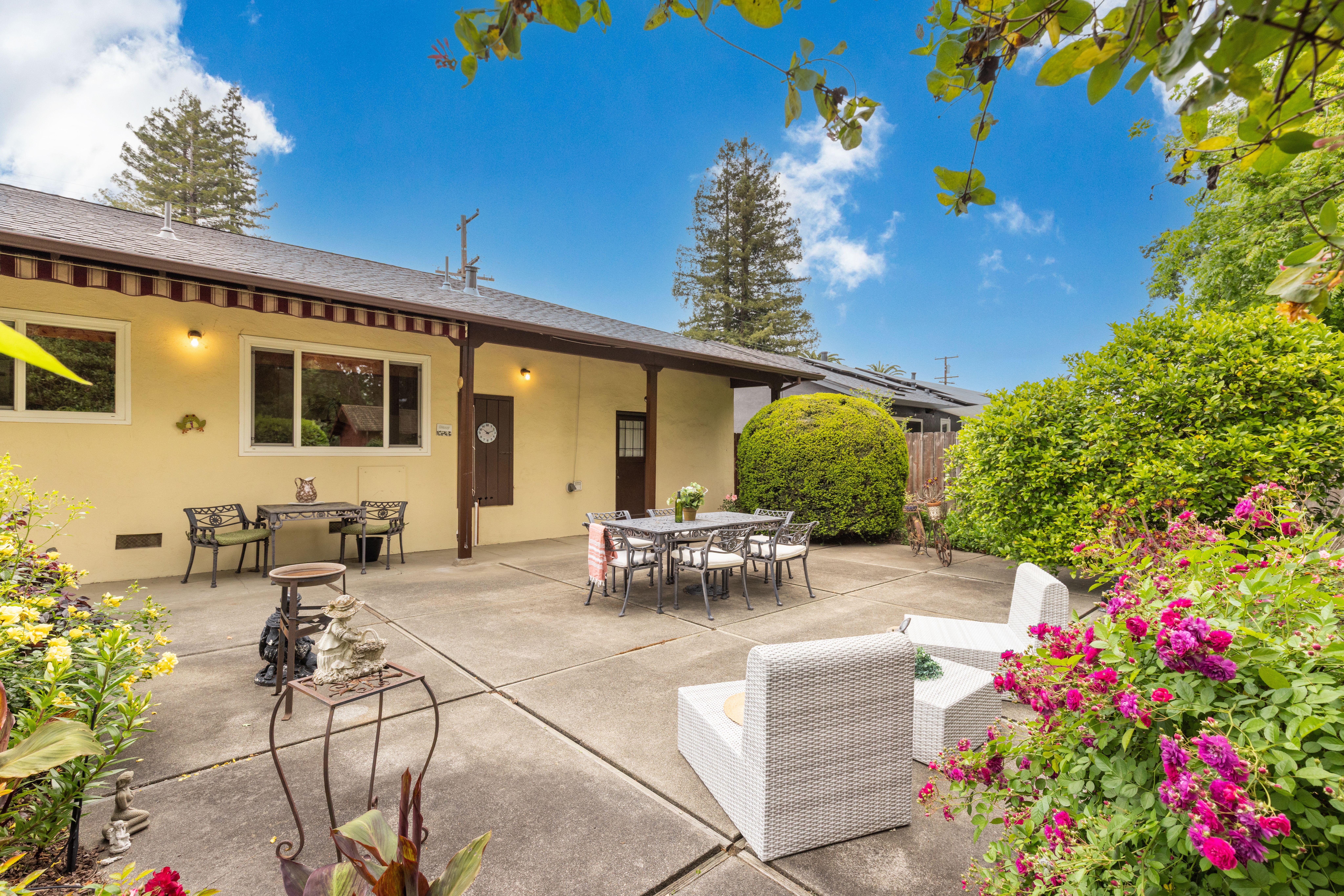  Classic Napa Rancher with Lush Garden - 物件實景