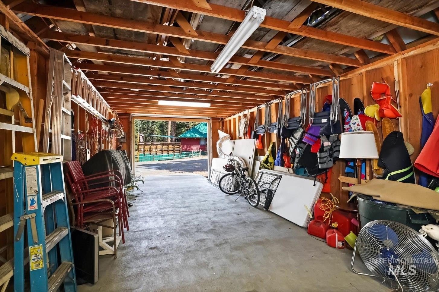 McCall, Idaho, 83638, United States, 4 Bedrooms Bedrooms, ,2 BathroomsBathrooms,Residential,For Sale,1828715