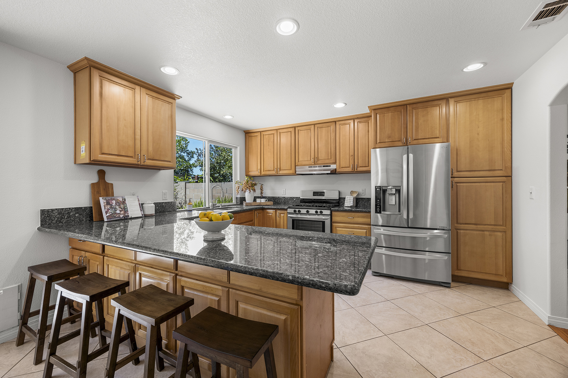 Anaheim, California, 92807, United States, 3 Bedrooms Bedrooms, ,2 BathroomsBathrooms,Residential,For Sale,1889806