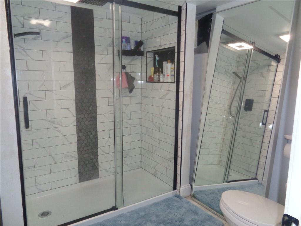 Providence, Rhode Island, 02903, United States, 4 Bedrooms Bedrooms, ,2 BathroomsBathrooms,Residential,For Sale,1944732