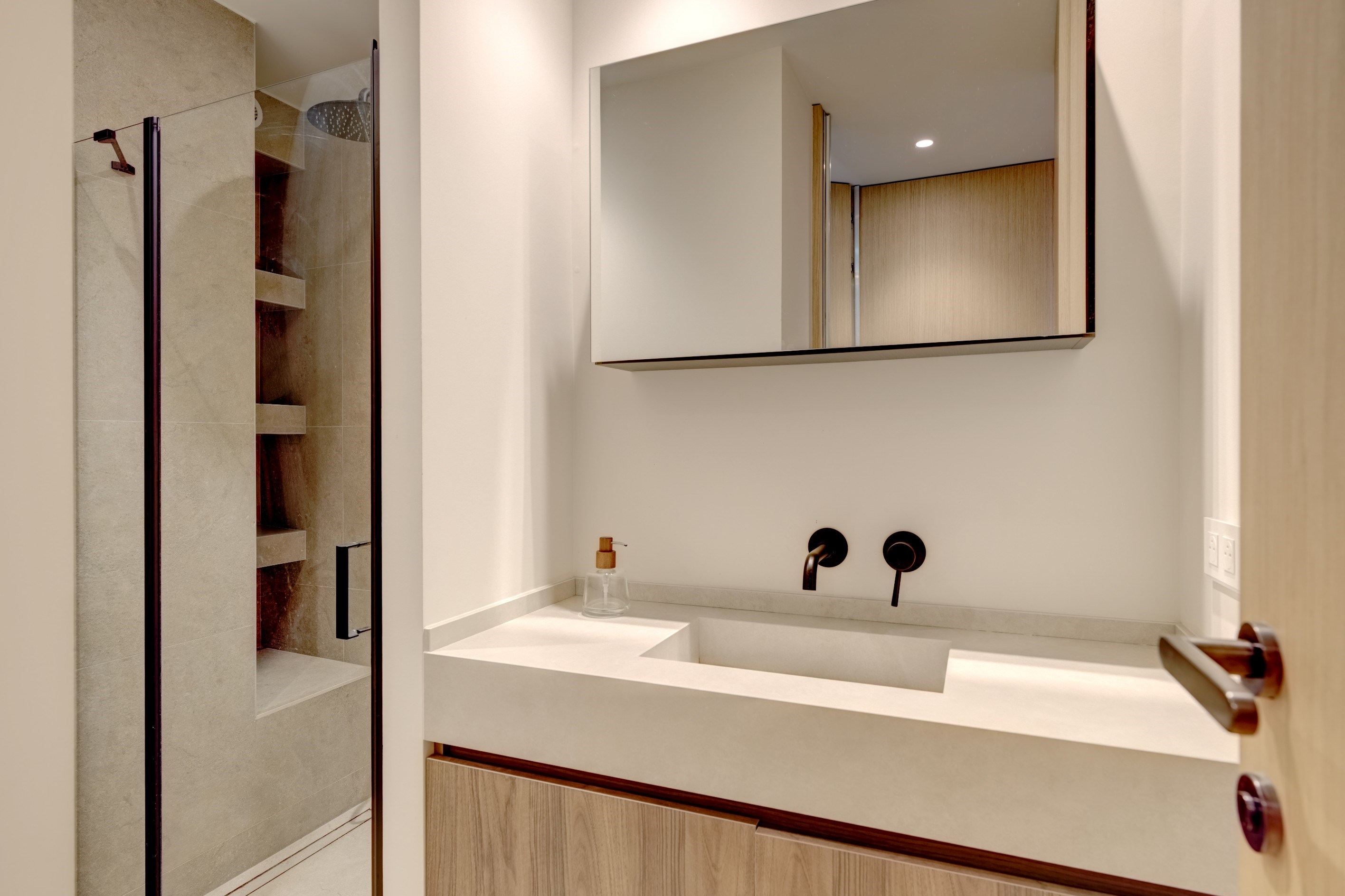  Sea view apartment with luxury amenities in Cannes - 物件實景