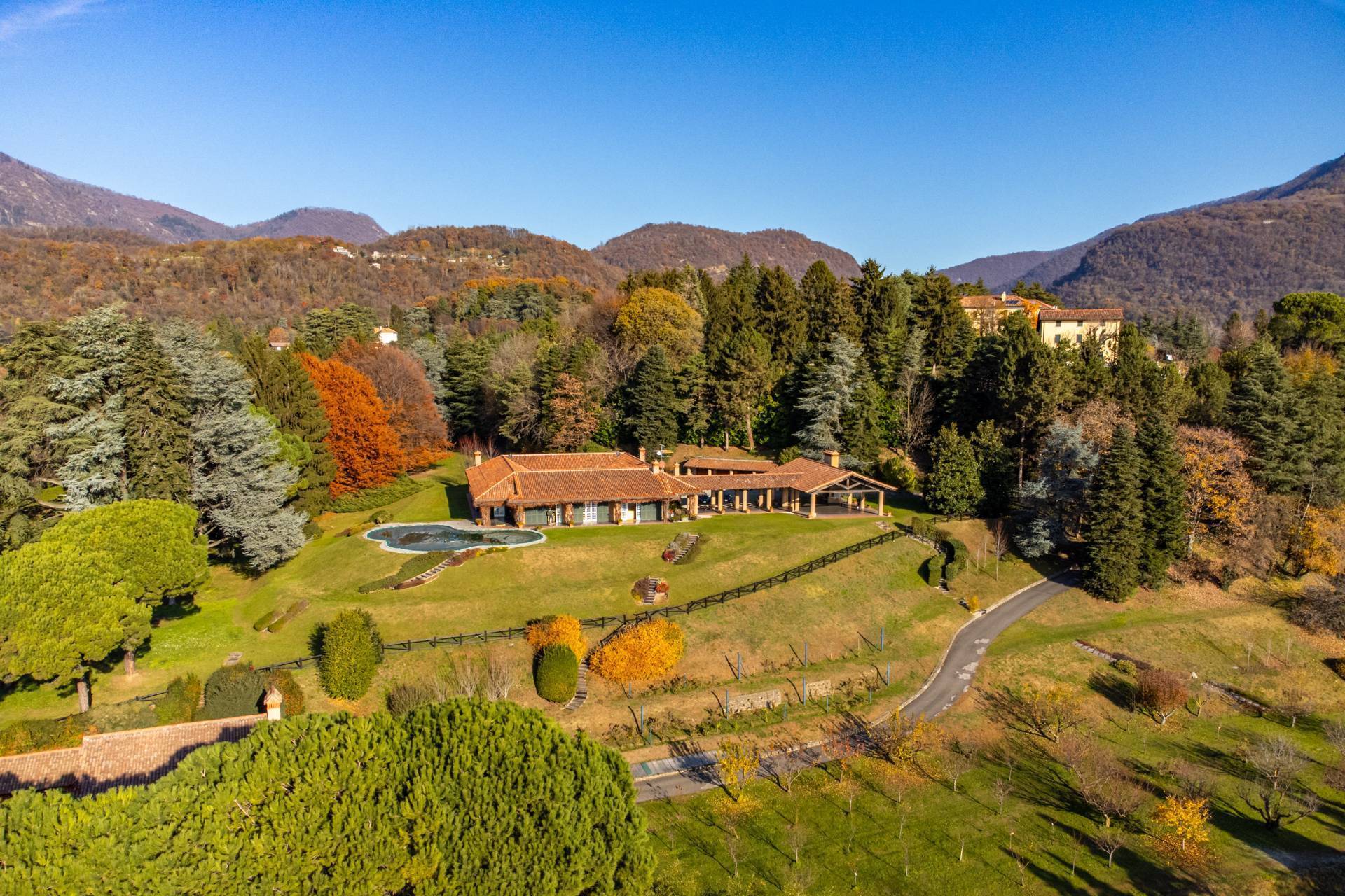 Eupilio, Como, 22030, IT, 6 Bedrooms Bedrooms, ,6 BathroomsBathrooms,Residential,For Sale,1708467
