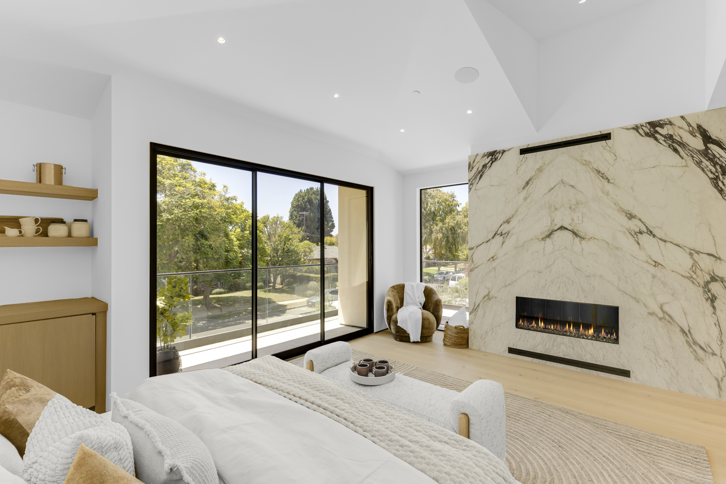  3542 Butler Avenue - 物件實景