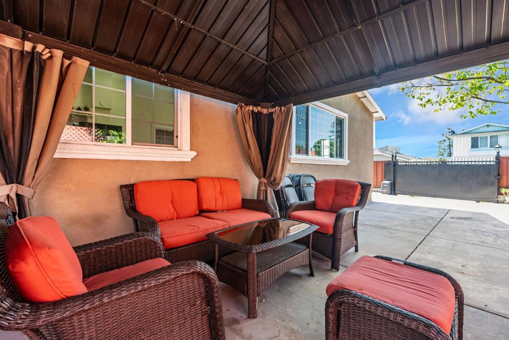 Union City, California, 94587, United States, 3 Bedrooms Bedrooms, ,3 BathroomsBathrooms,Residential,For Sale,1792718