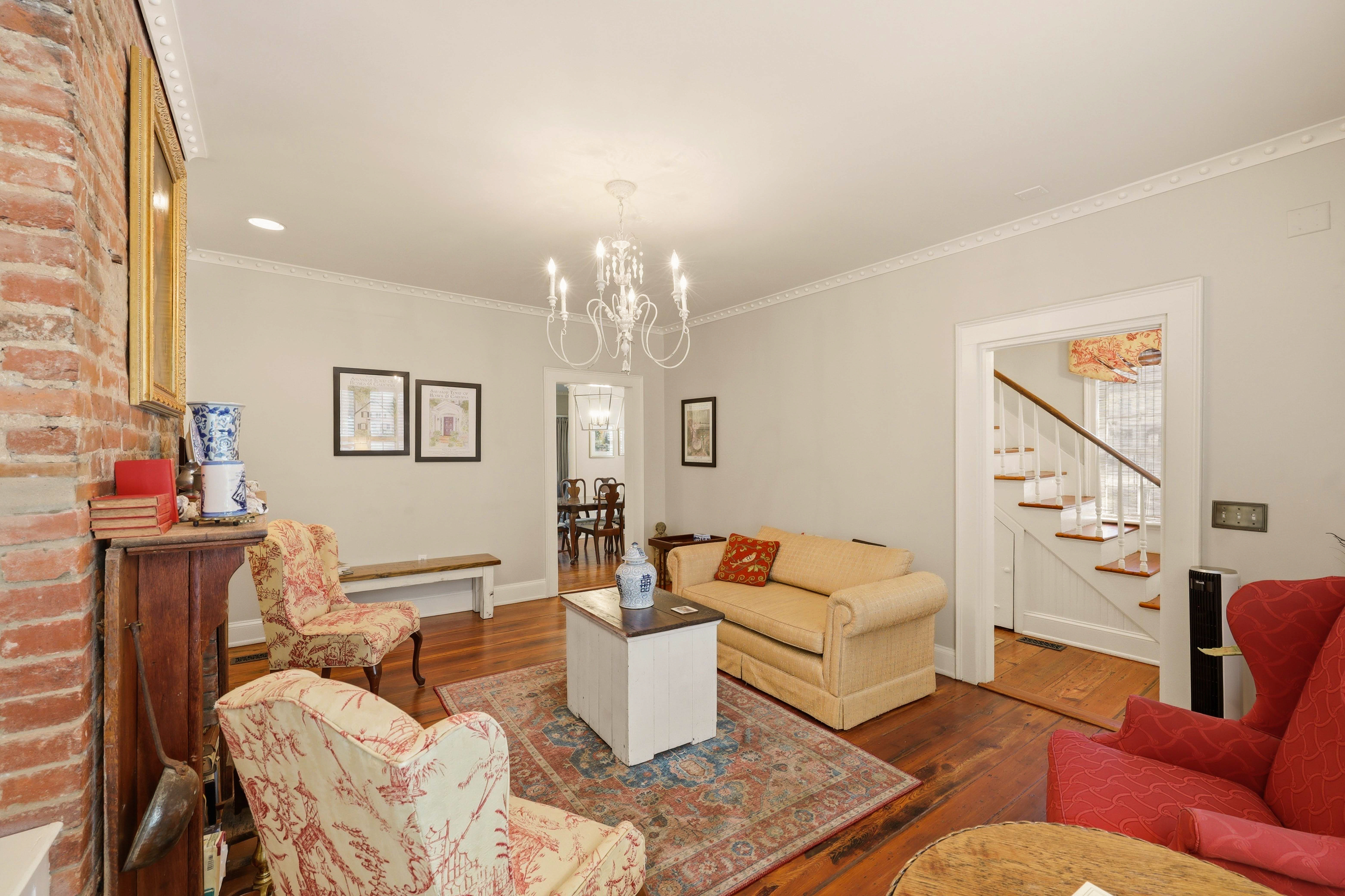  111 E Broad Street, Savannah - 物件實景