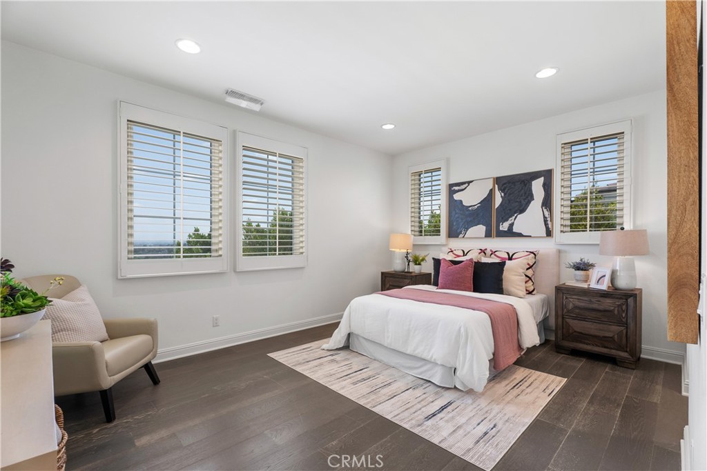 Irvine, California, 92618, United States, 5 Bedrooms Bedrooms, ,6 BathroomsBathrooms,Residential,For Sale,1901058