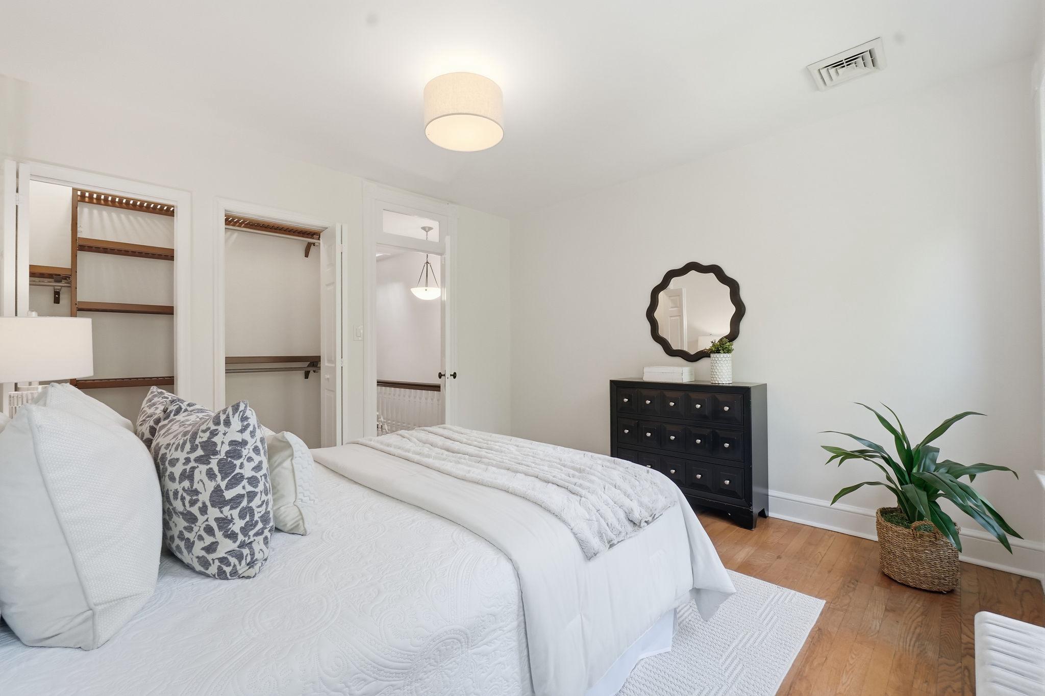  2152 Newport Place NW, Washington, DC, 20037 - 物件實景