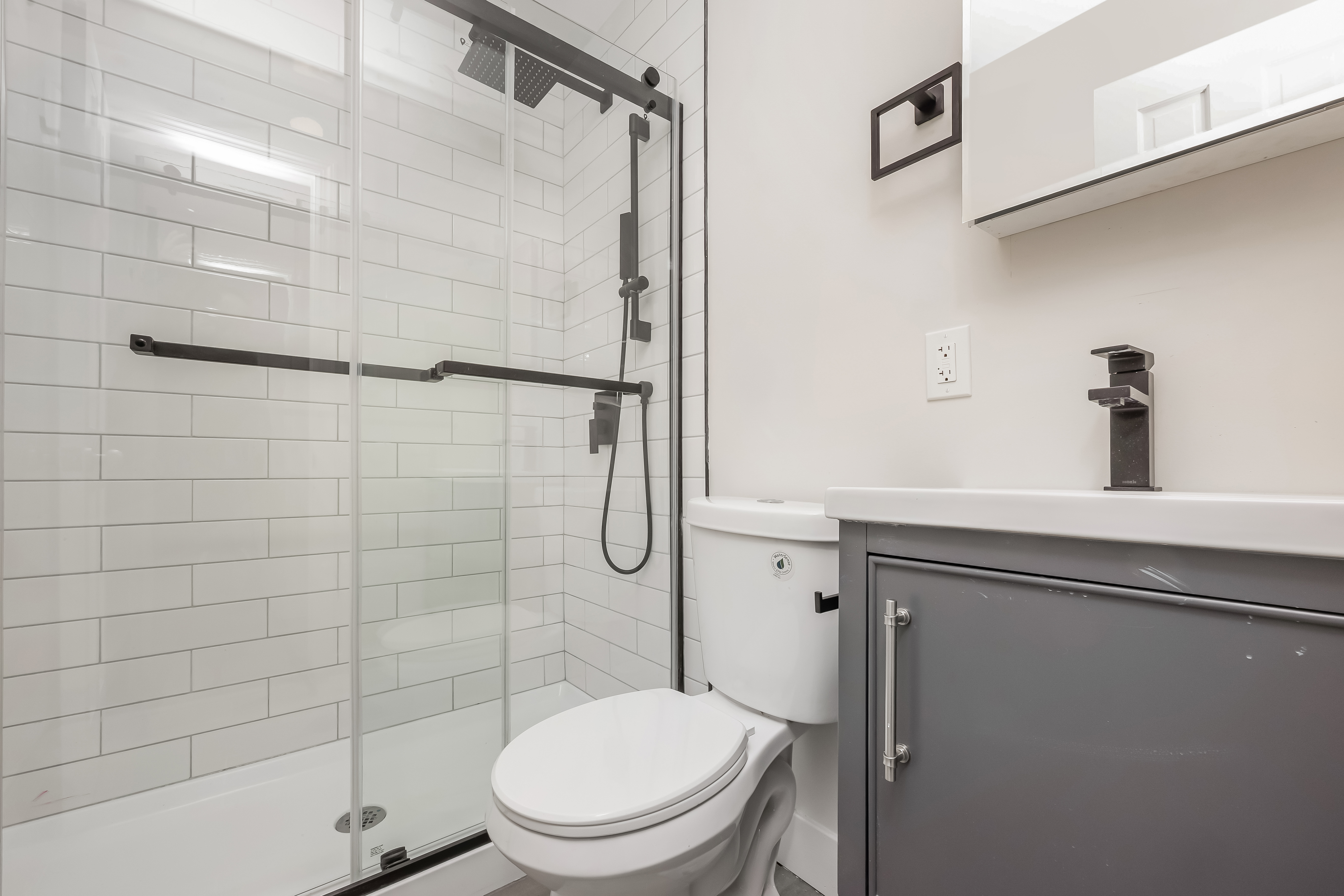 Brookville, New York, 11545, United States, 6 Bedrooms Bedrooms, ,7 BathroomsBathrooms,Residential,For Sale,2010042