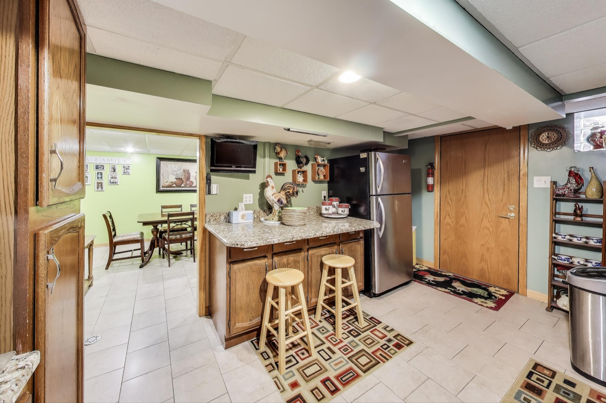 Harwood Heights, Illinois, 60706, United States, 2 Bedrooms Bedrooms, ,Residential,For Sale,1928738