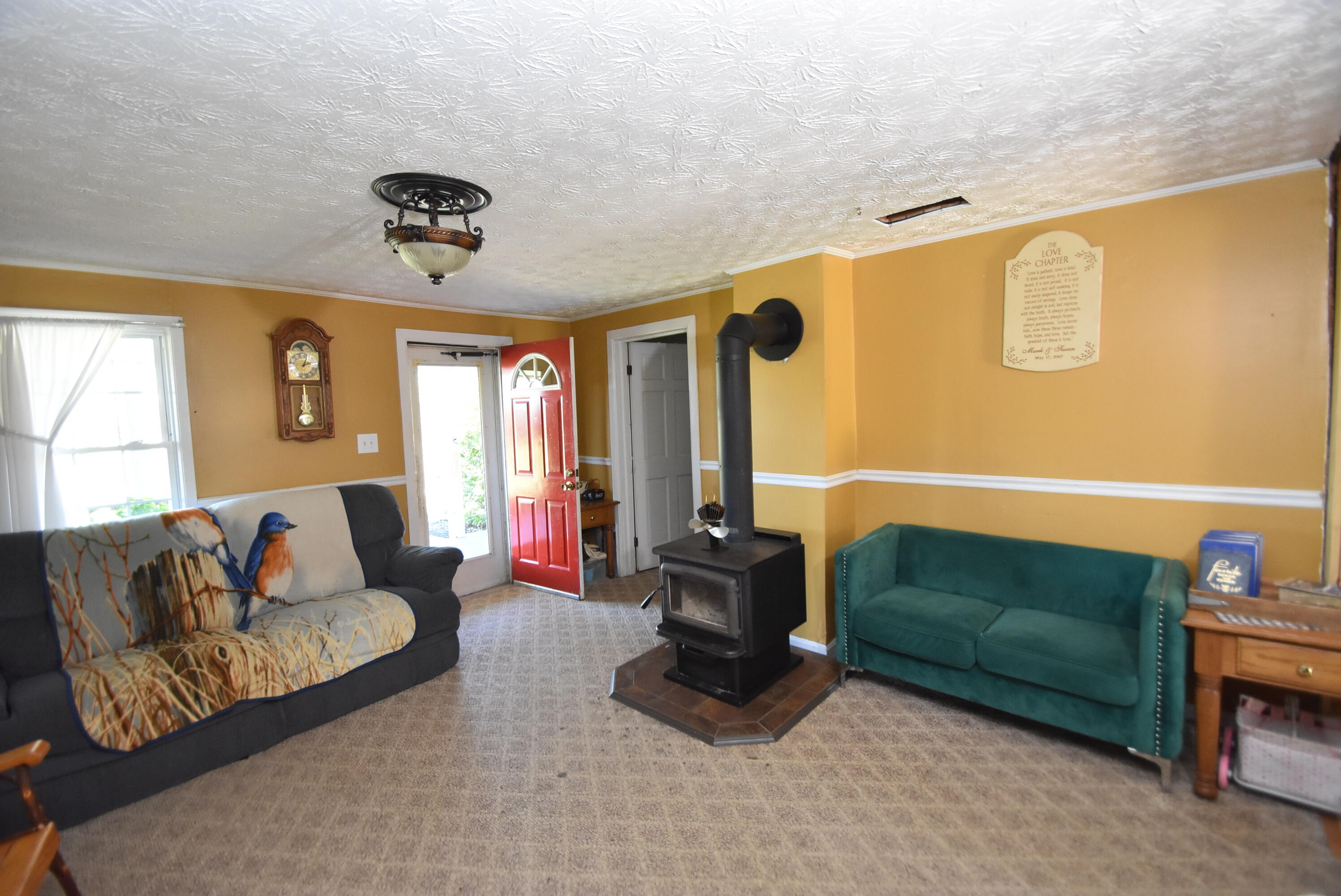 Willisburg, Kentucky, 40078, United States, 4 Bedrooms Bedrooms, ,1 BathroomBathrooms,Residential,For Sale,1962831