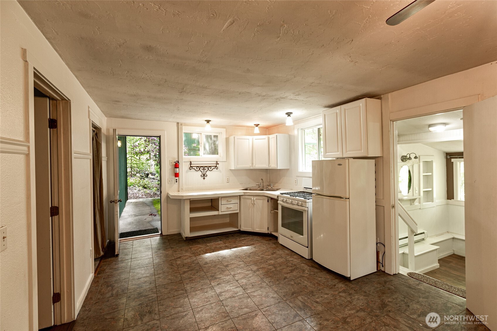 Friday Harbor, Washington, 98250, United States, 3 Bedrooms Bedrooms, ,2 BathroomsBathrooms,Residential,For Sale,1987882