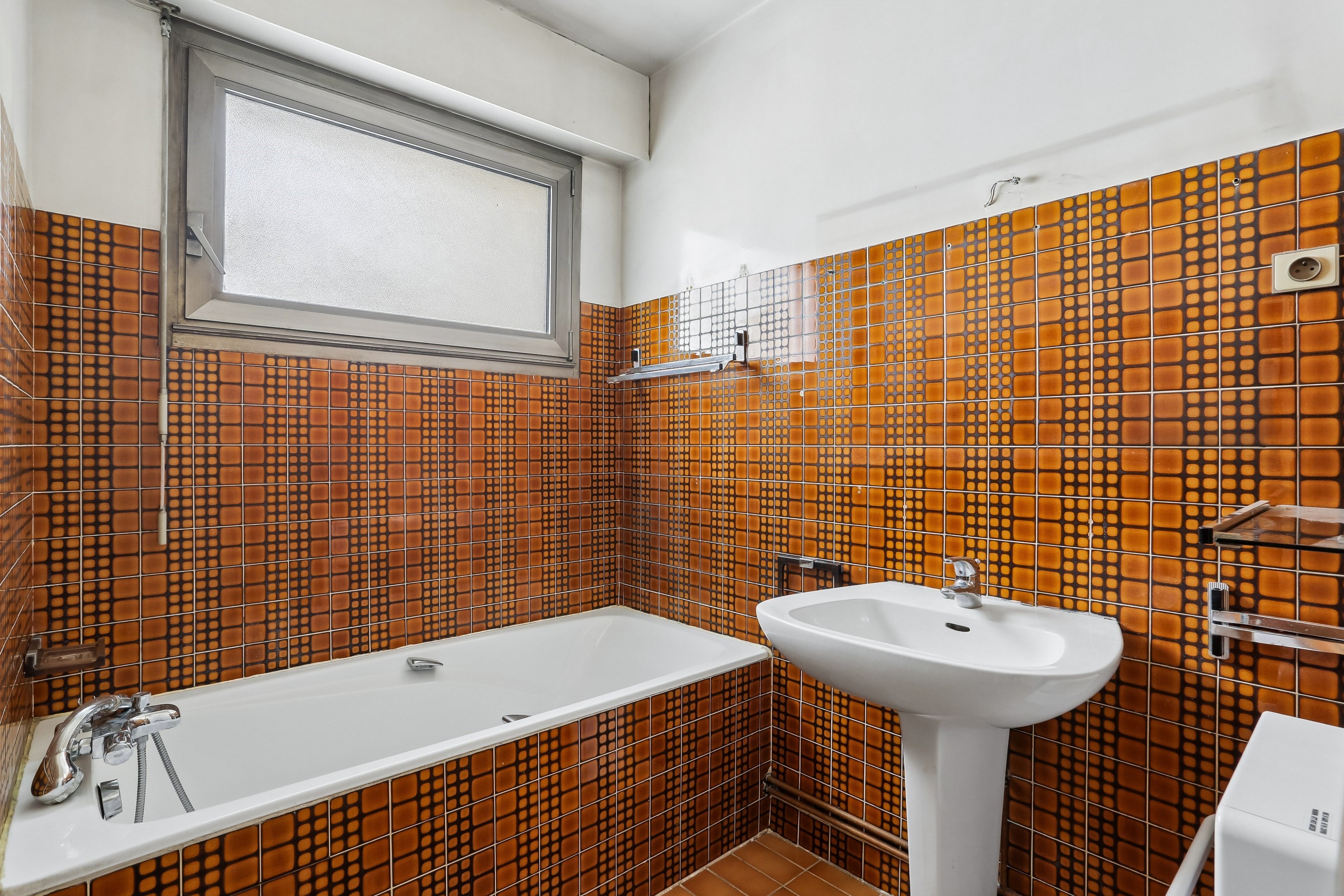  Family apartment with balcony to renovate - Saussure / Tocqueville - 物件實景