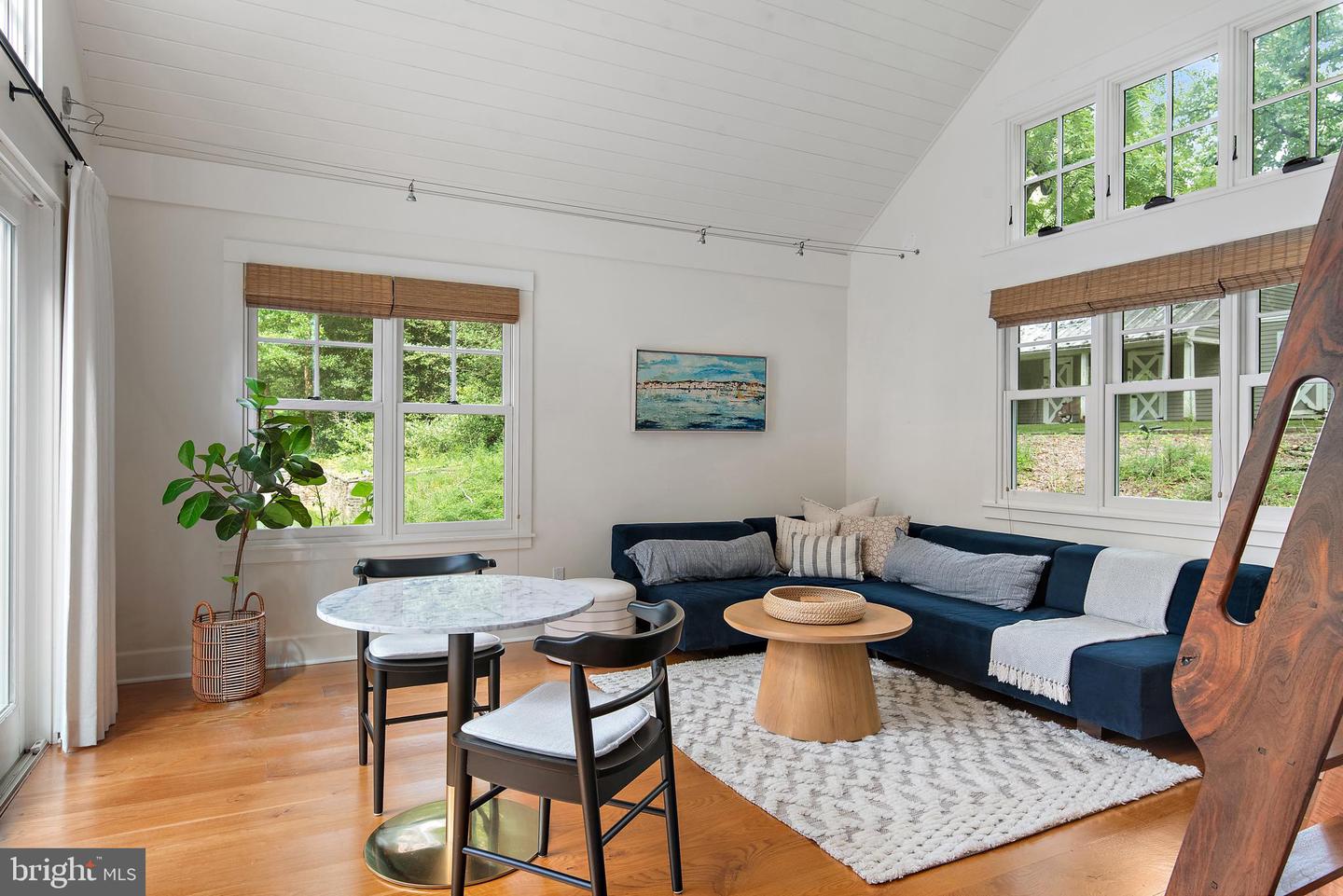Annapolis, Maryland, 21403, United States, 5 Bedrooms Bedrooms, ,4 BathroomsBathrooms,Residential,For Sale,1895368