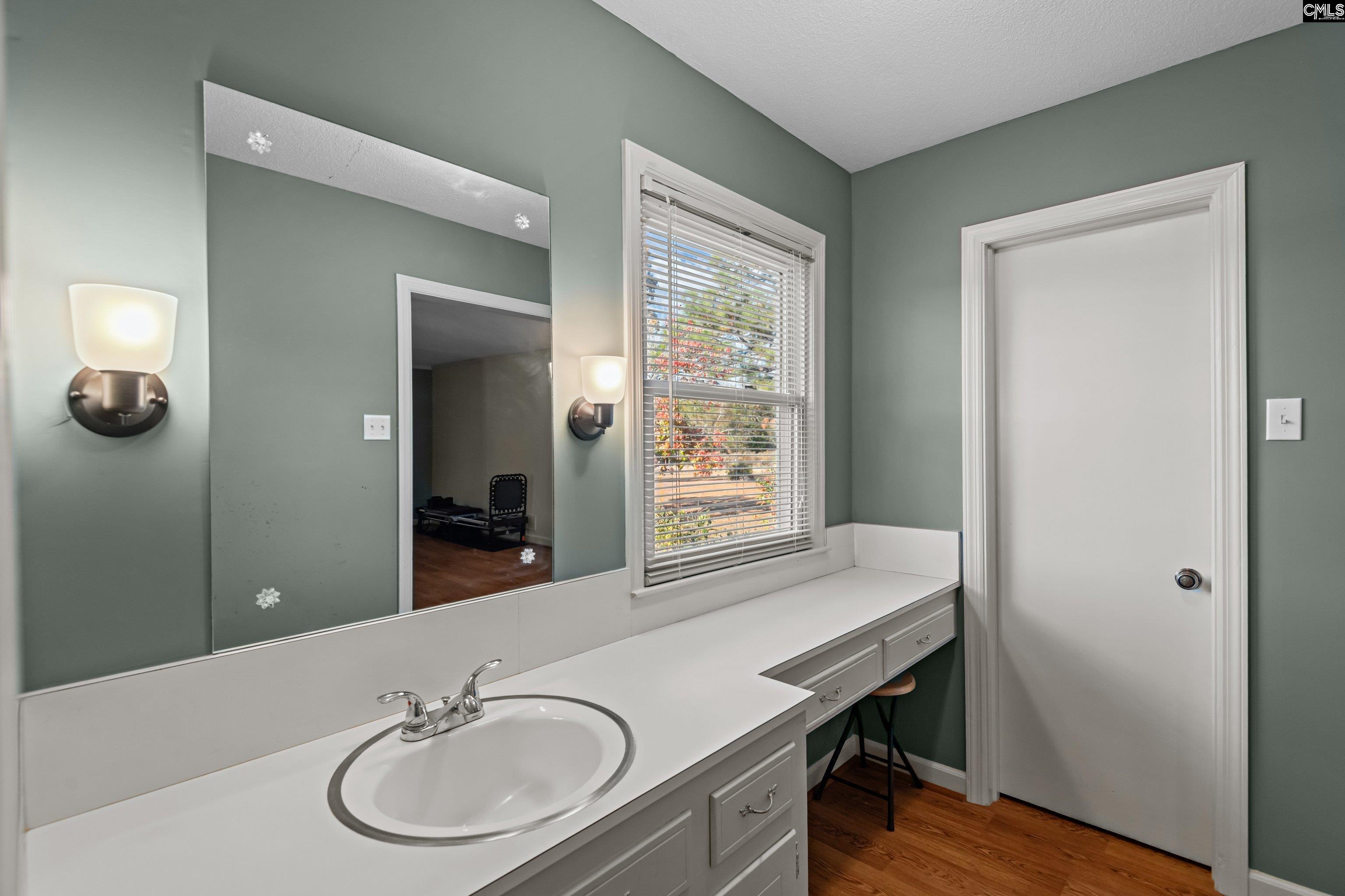 Kershaw, South Carolina, 29020, United States, 3 Bedrooms Bedrooms, ,3 BathroomsBathrooms,Residential,For Sale,1990219