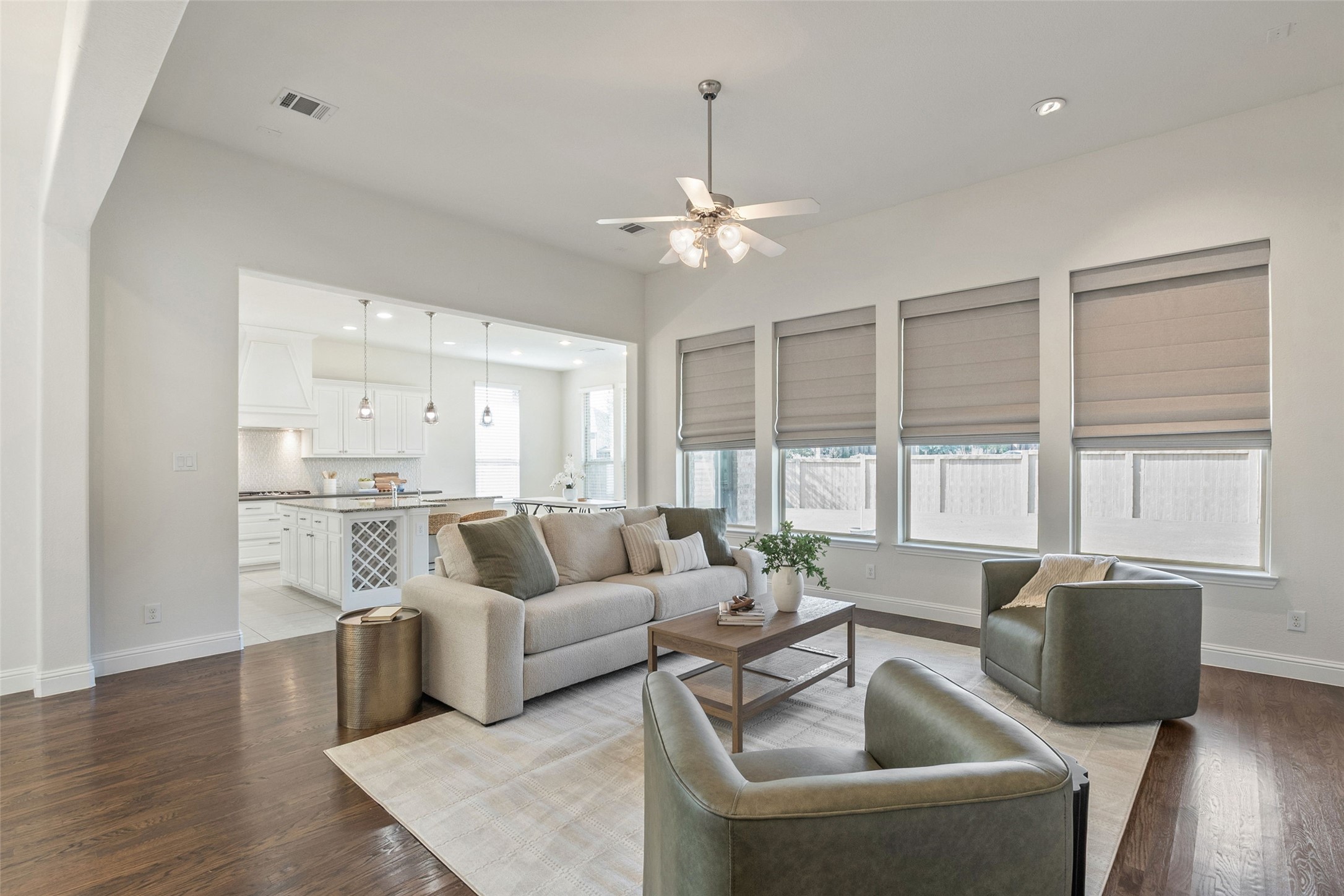 McKinney, Texas, 75071, United States, 5 Bedrooms Bedrooms, ,5 BathroomsBathrooms,Residential,For Sale,1986552