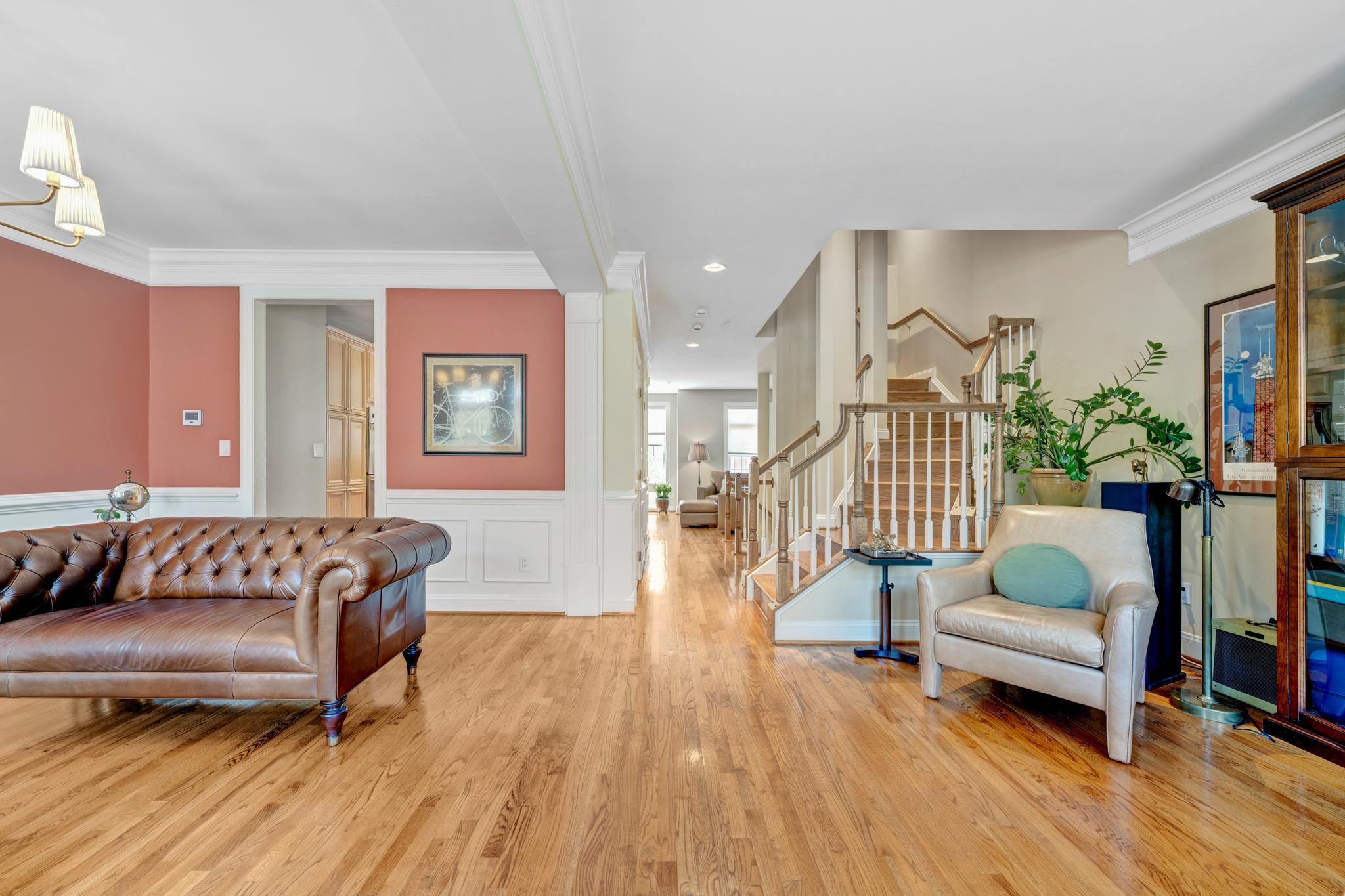  12076 Kinsley Place, Reston, VA, 20190 - 物件實景