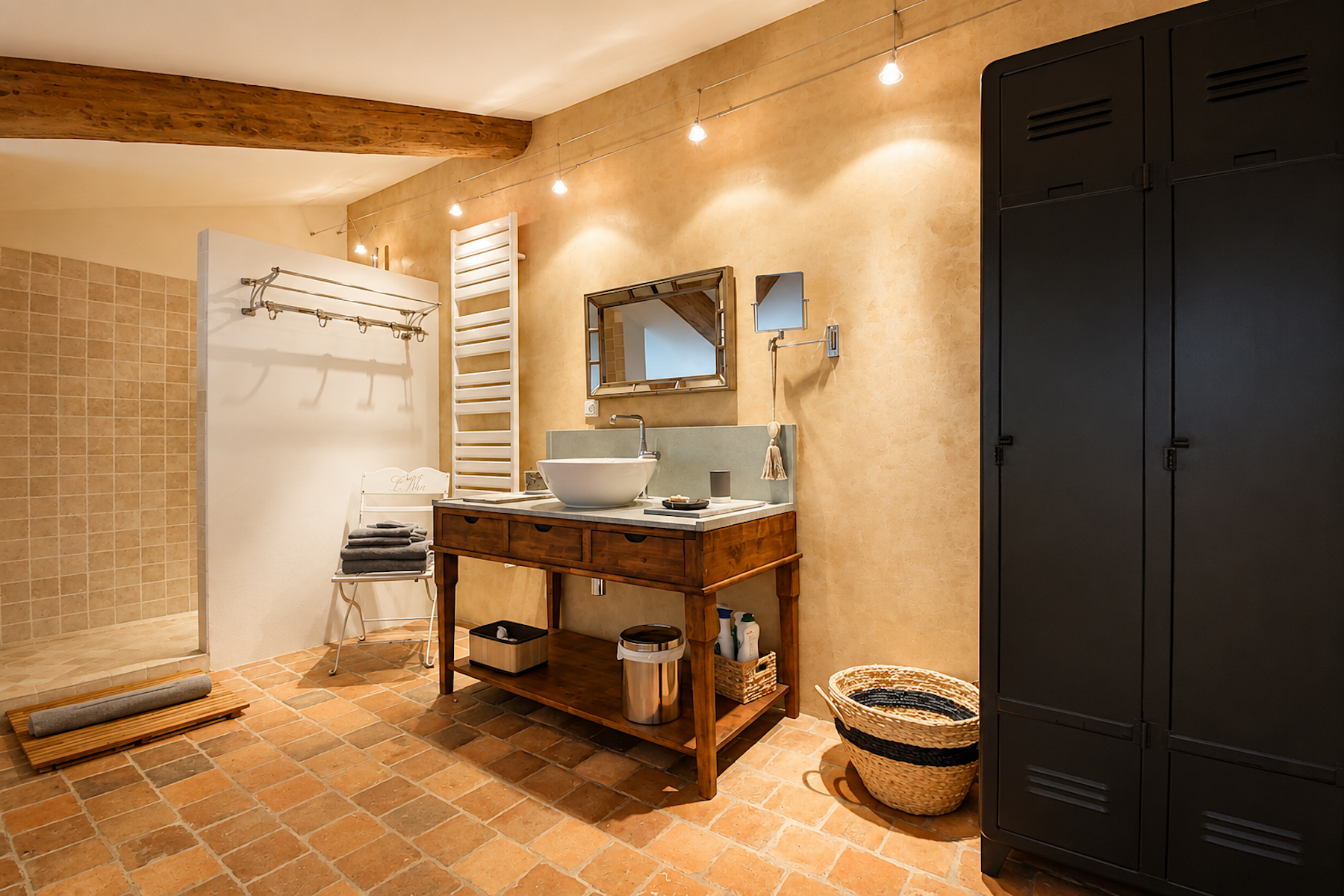  Uzès, 7 km, Beautiful Provençal Property with Independent Guest Suites and Pool - 物件實景